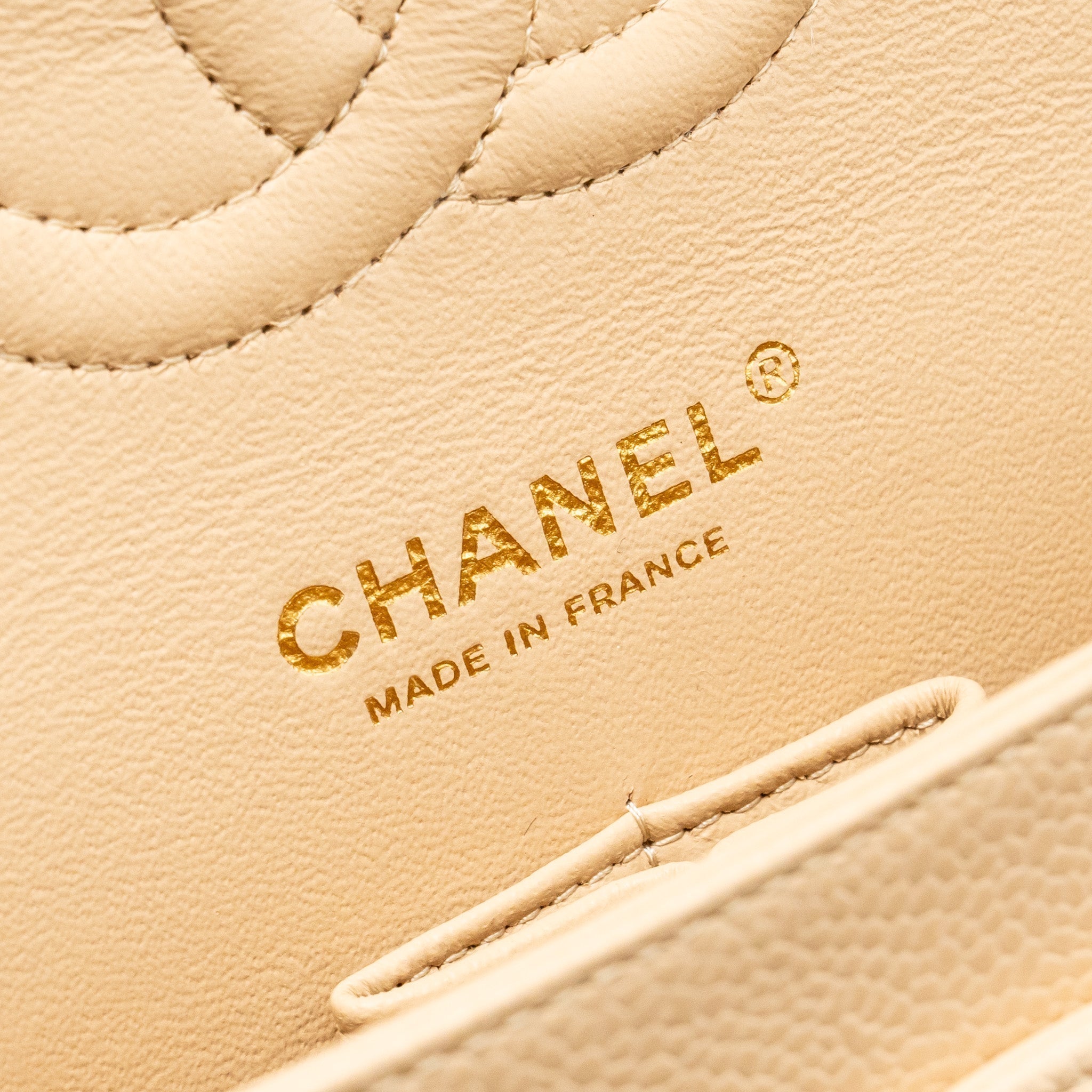 chanel-medium-classic-double-flap-caviar-beige-ghw