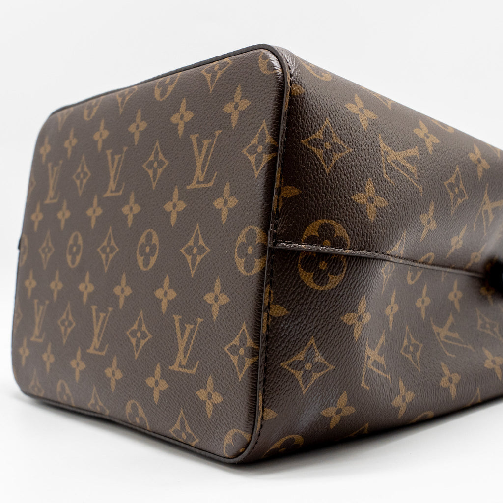 louis-vuitton-neonoe-mm-monogram-canvas-caramel-ghw