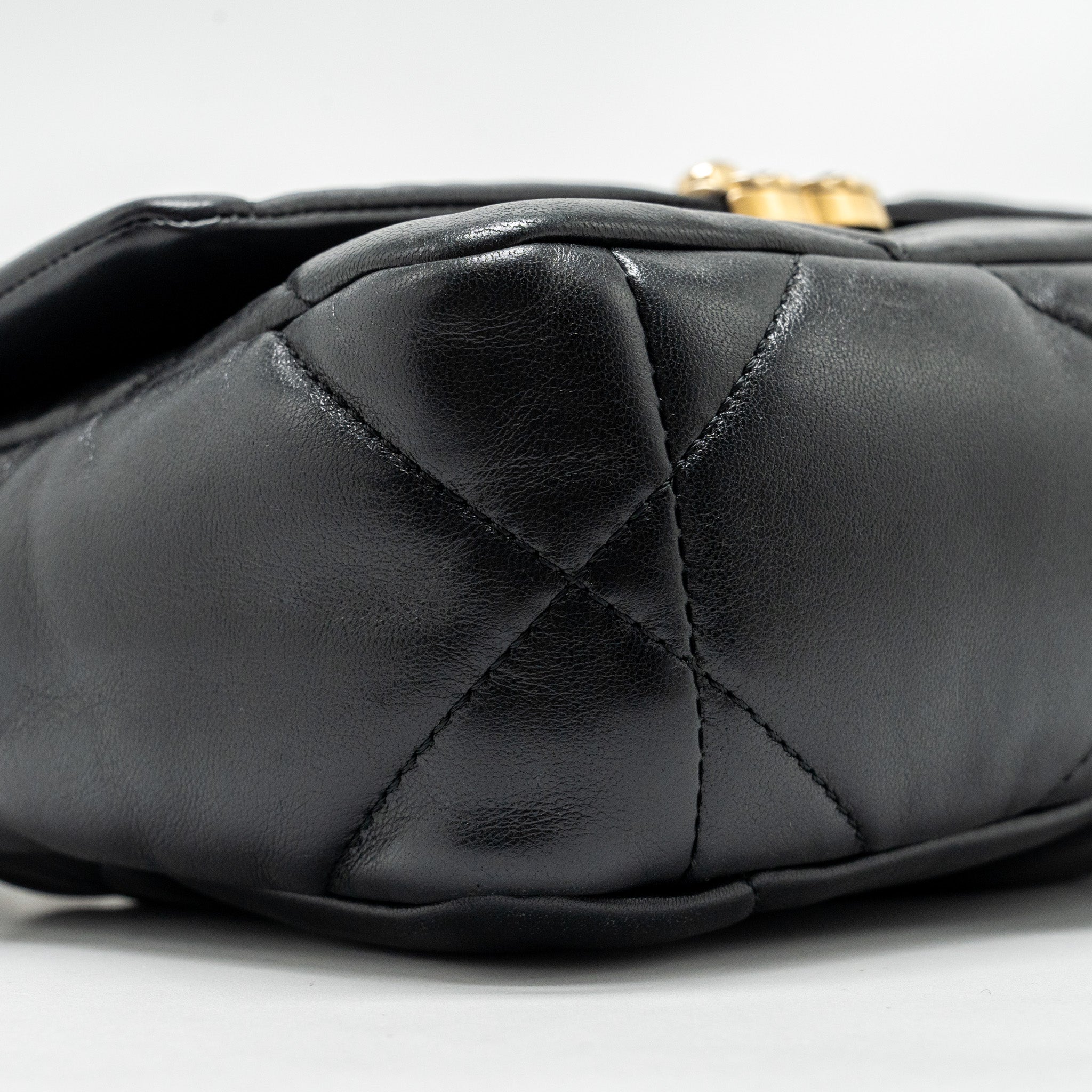chanel-small-19-bag-lambskin-black-multicolour-hardware-3
