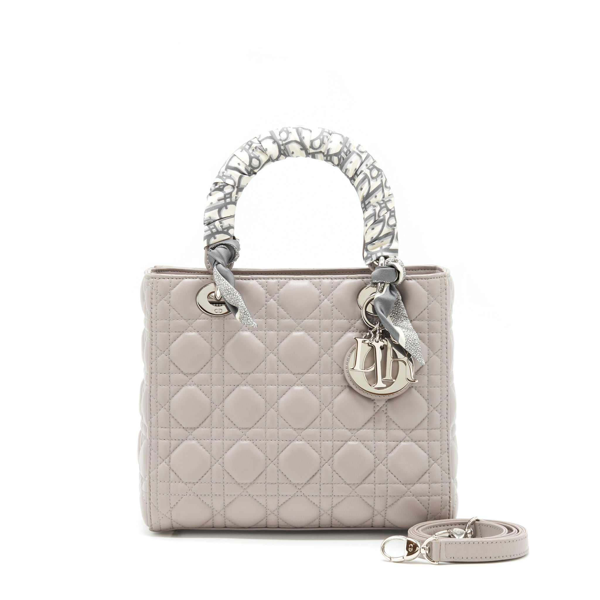 dior-lady-dior-medium-lambskin-grey-shw-with-an-extra-twilly