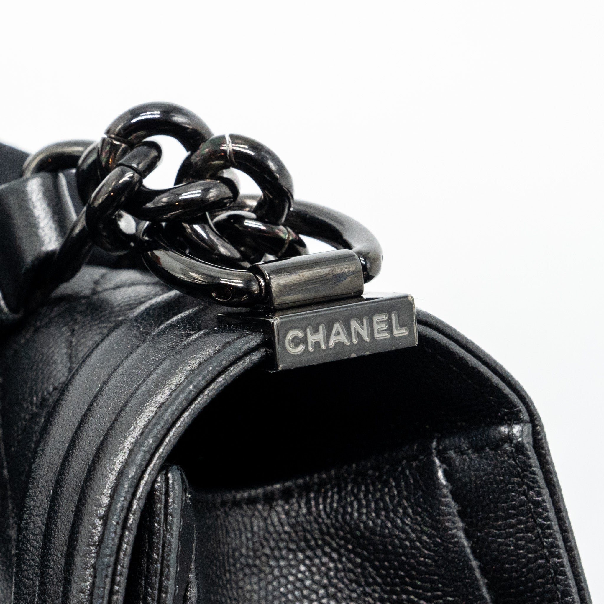 chanel-medium-boy-bag-caviar-so-black-black-hardware