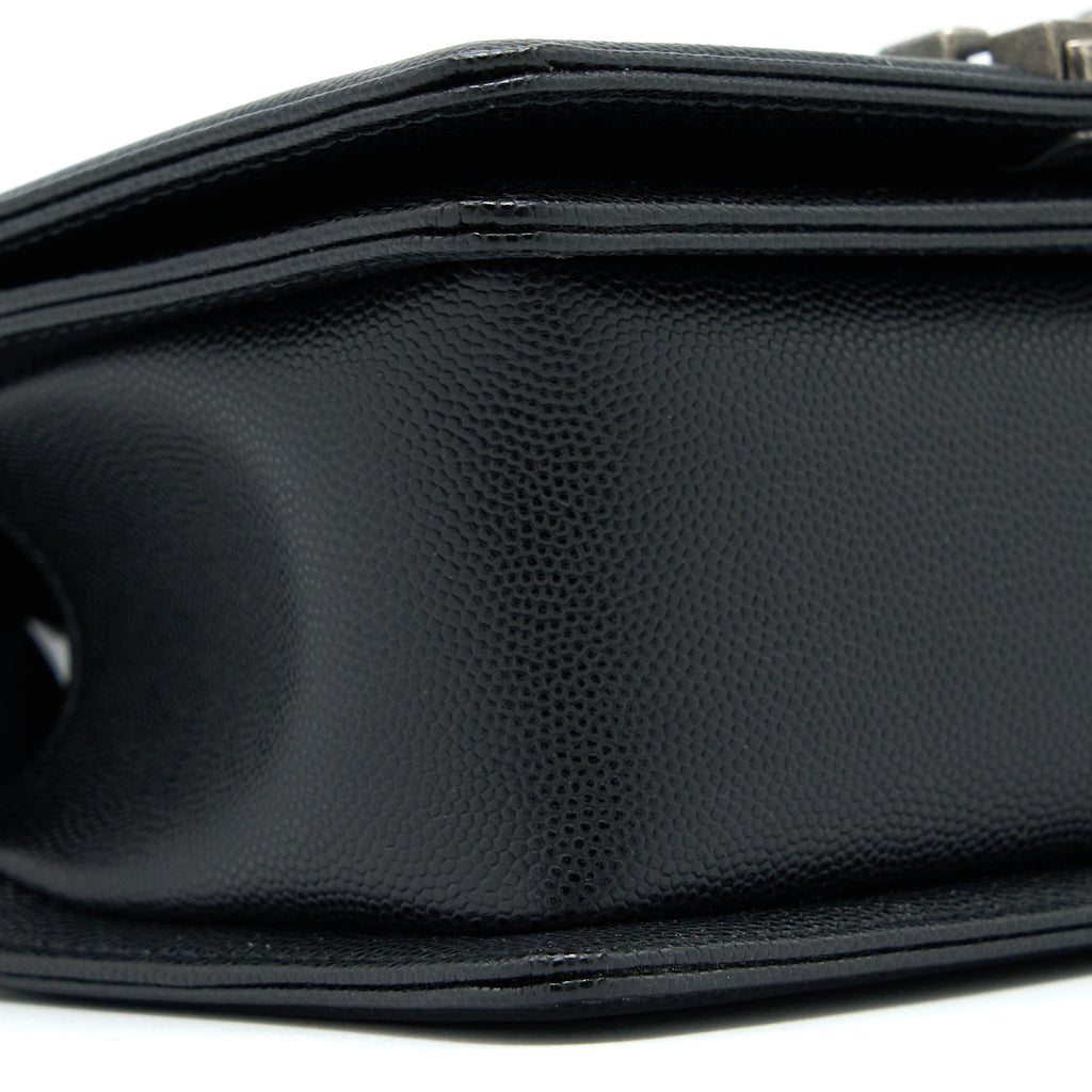 chanel-small-boy-bag-caviar-black-ruthenium-hardware-microchip-1