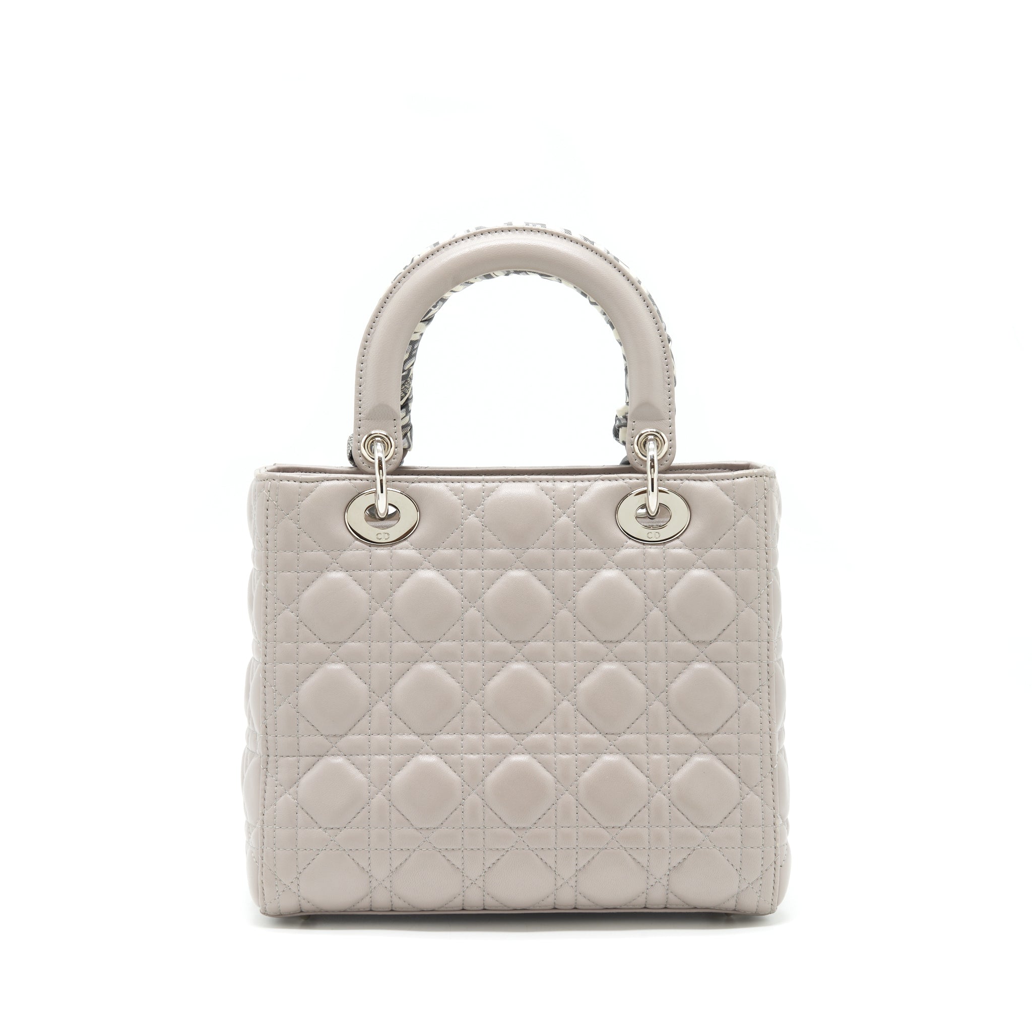 dior-lady-dior-medium-lambskin-grey-shw-with-an-extra-twilly