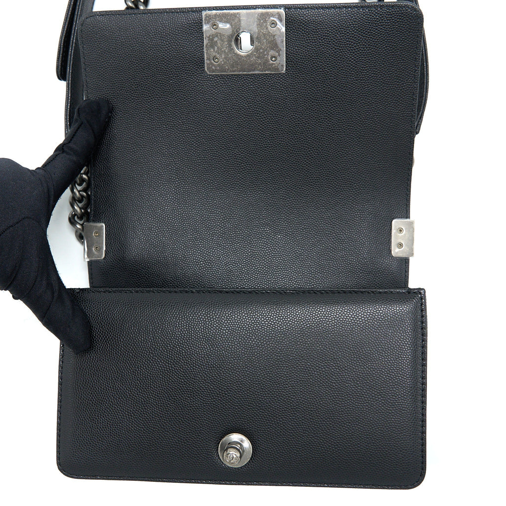 chanel-small-boy-bag-caviar-black-ruthenium-hardware-microchip-1