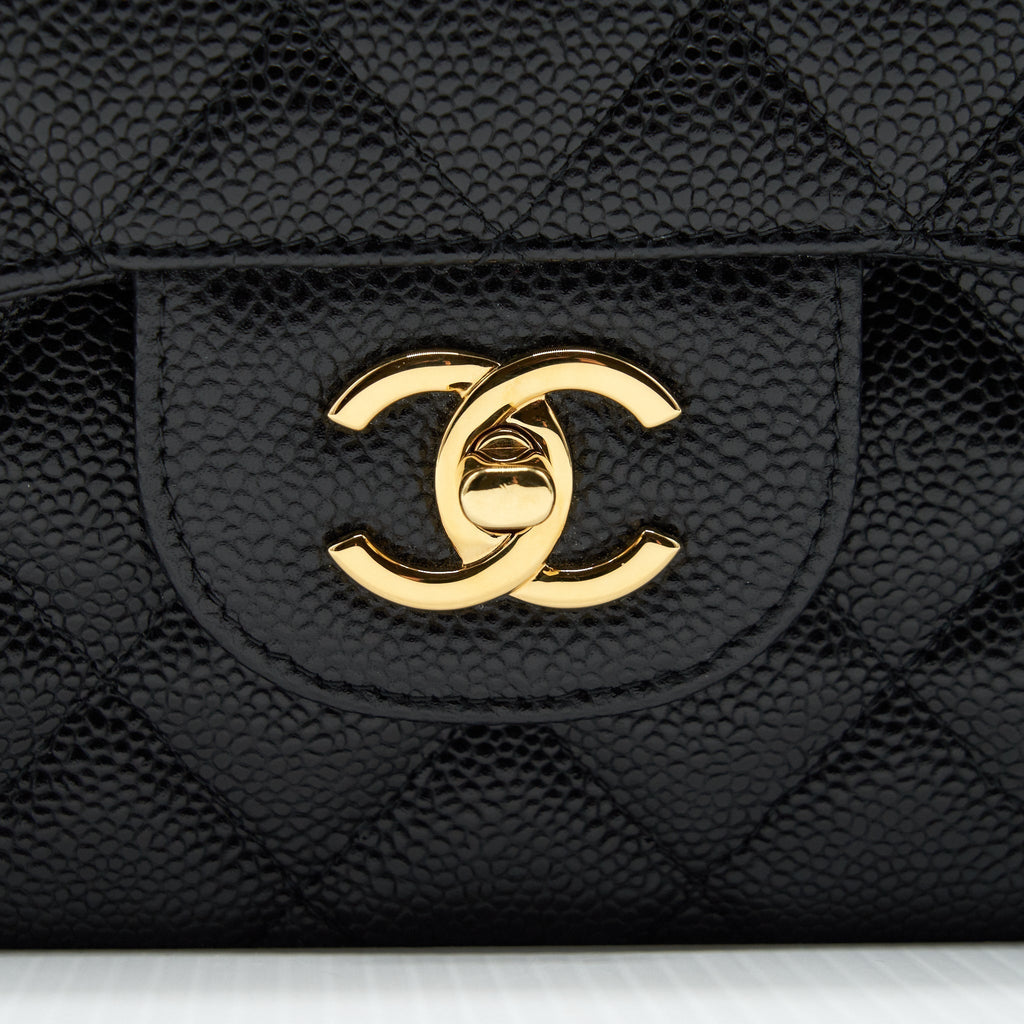 chanel-classic-jumbo-double-flap-bag-black-caviar-ghw