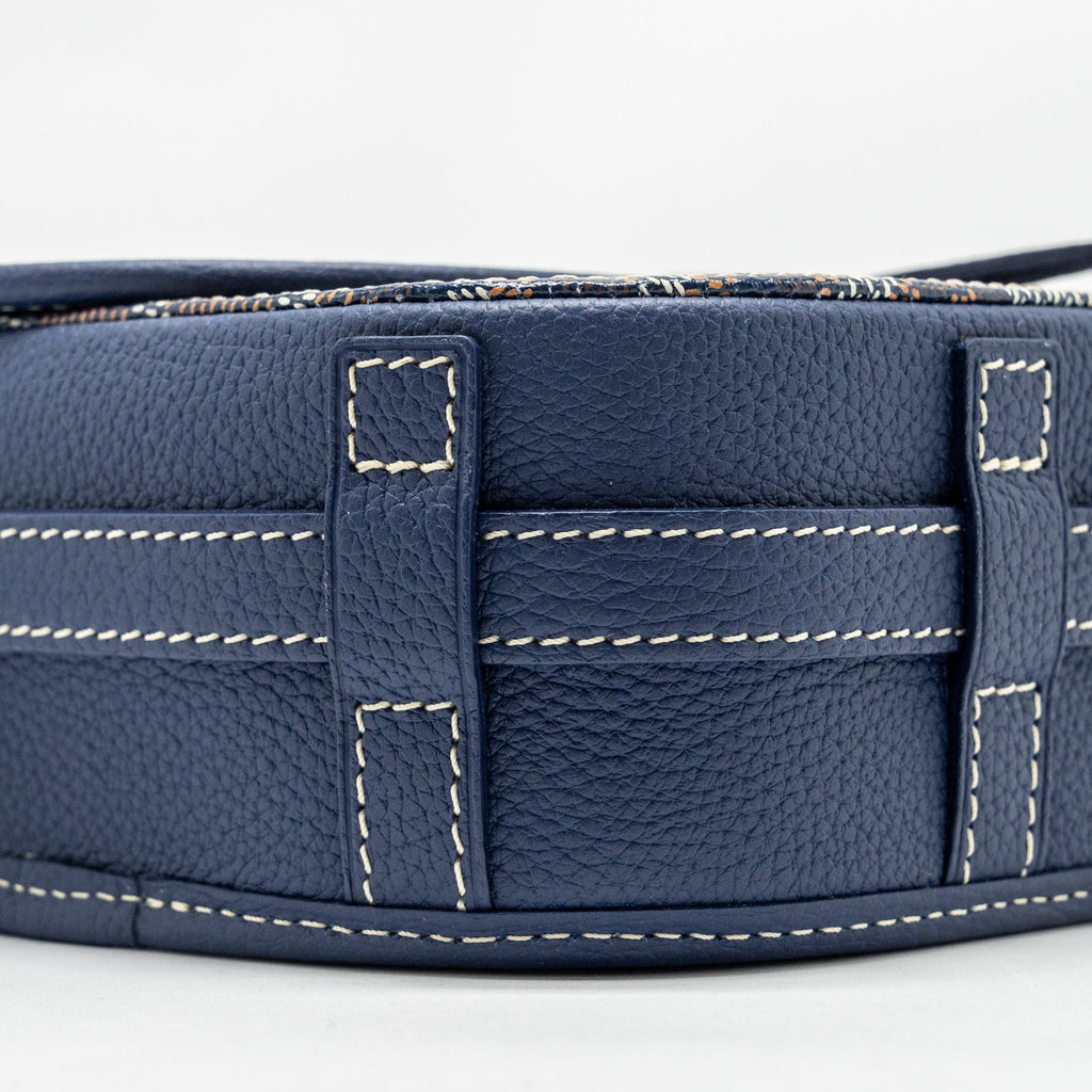 goyard-belvedere-pm-messenger-bag-goyardine-canvas-navy-shw