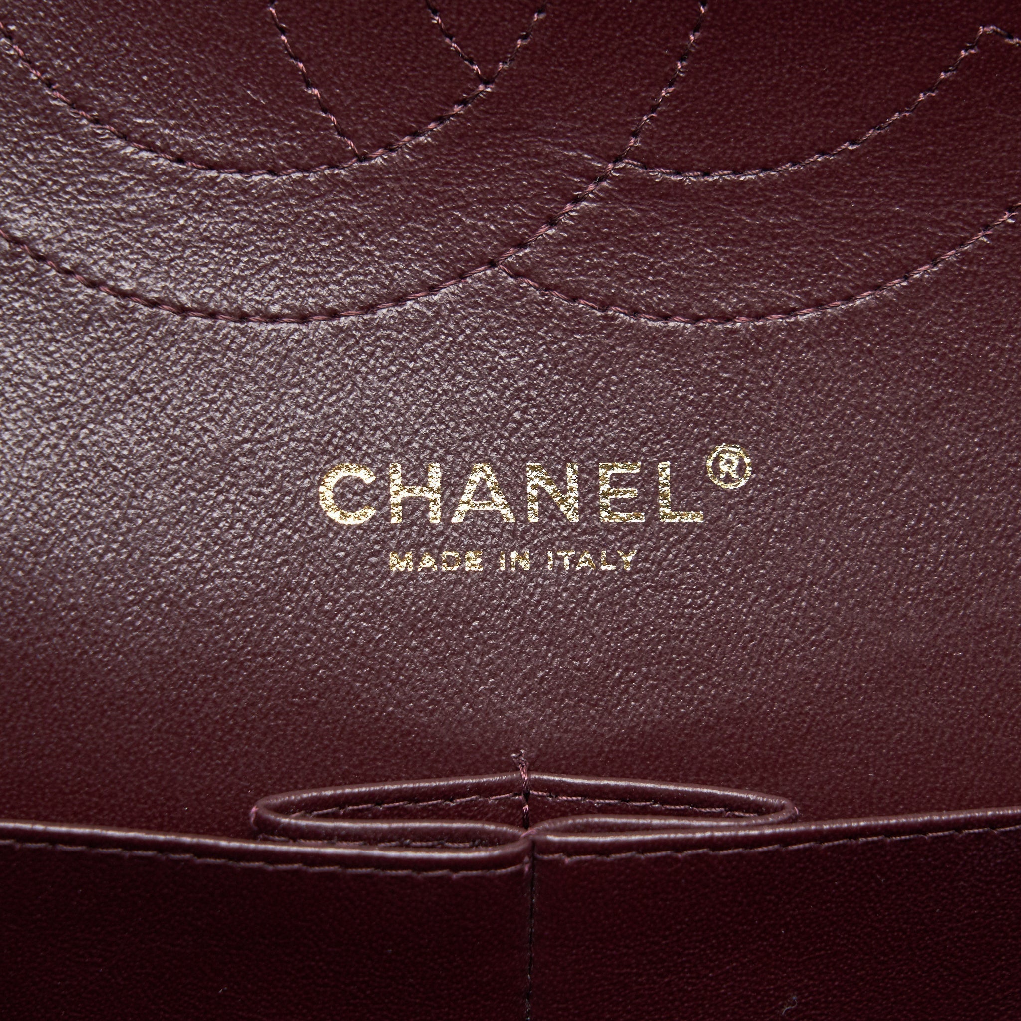 chanel-classic-jumbo-double-flap-bag-black-caviar-ghw