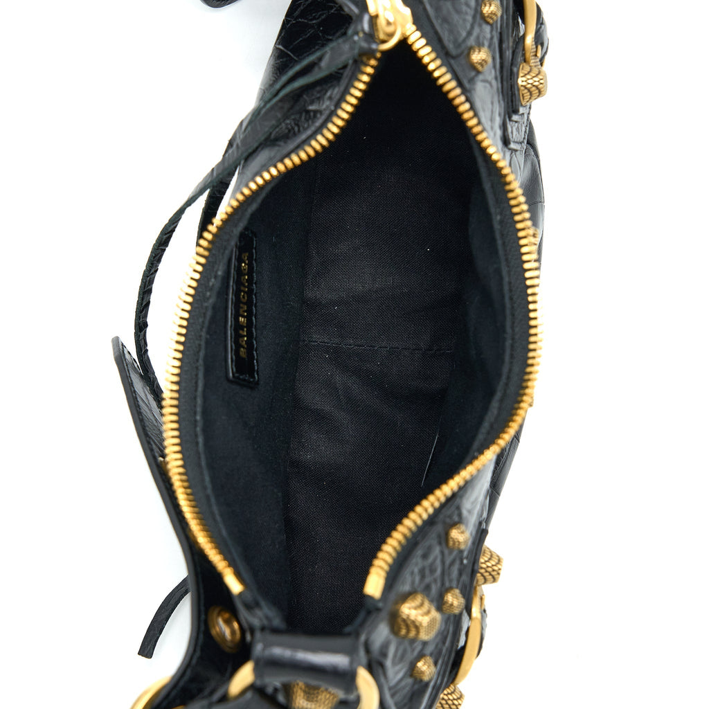 balenciaga-le-cagole-xs-shoulder-bag-croc-embossed-calfskin-black-aged-gold-hardware