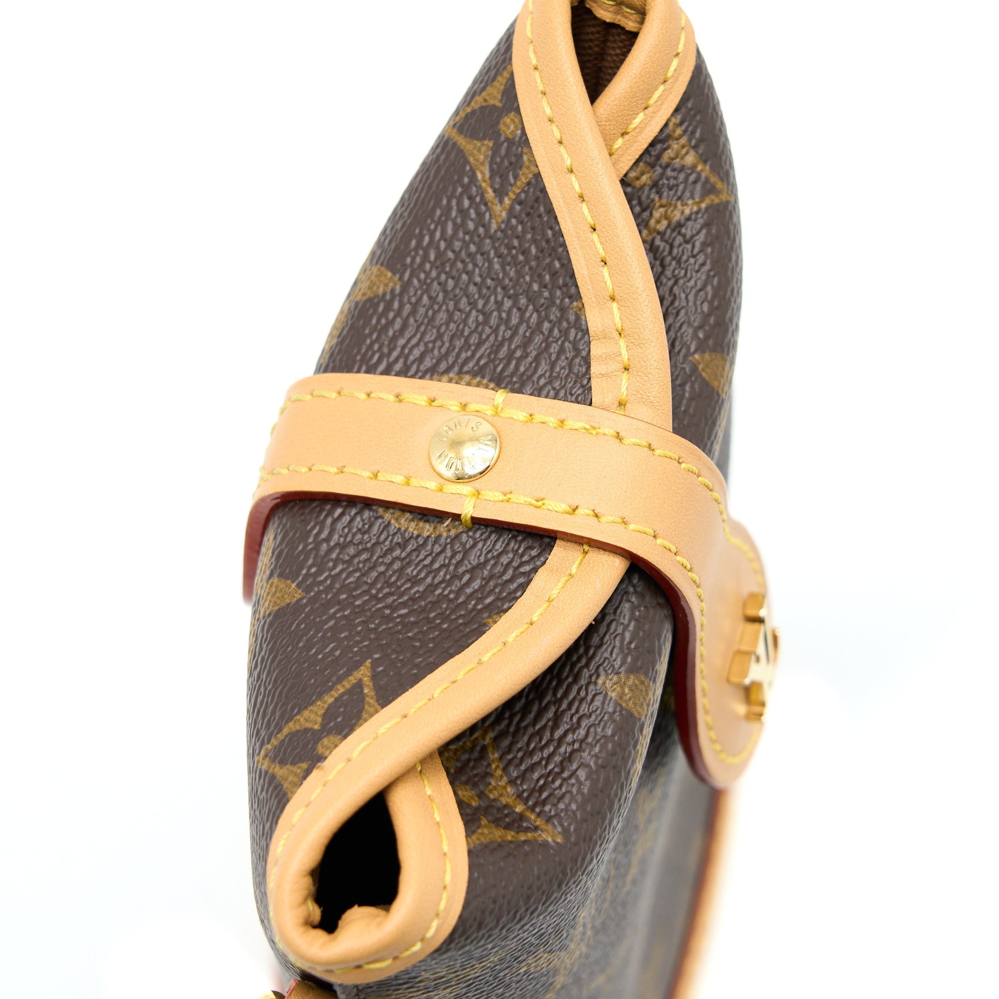 louis-vuitton-fold-me-pouch-monogram-canvas-2