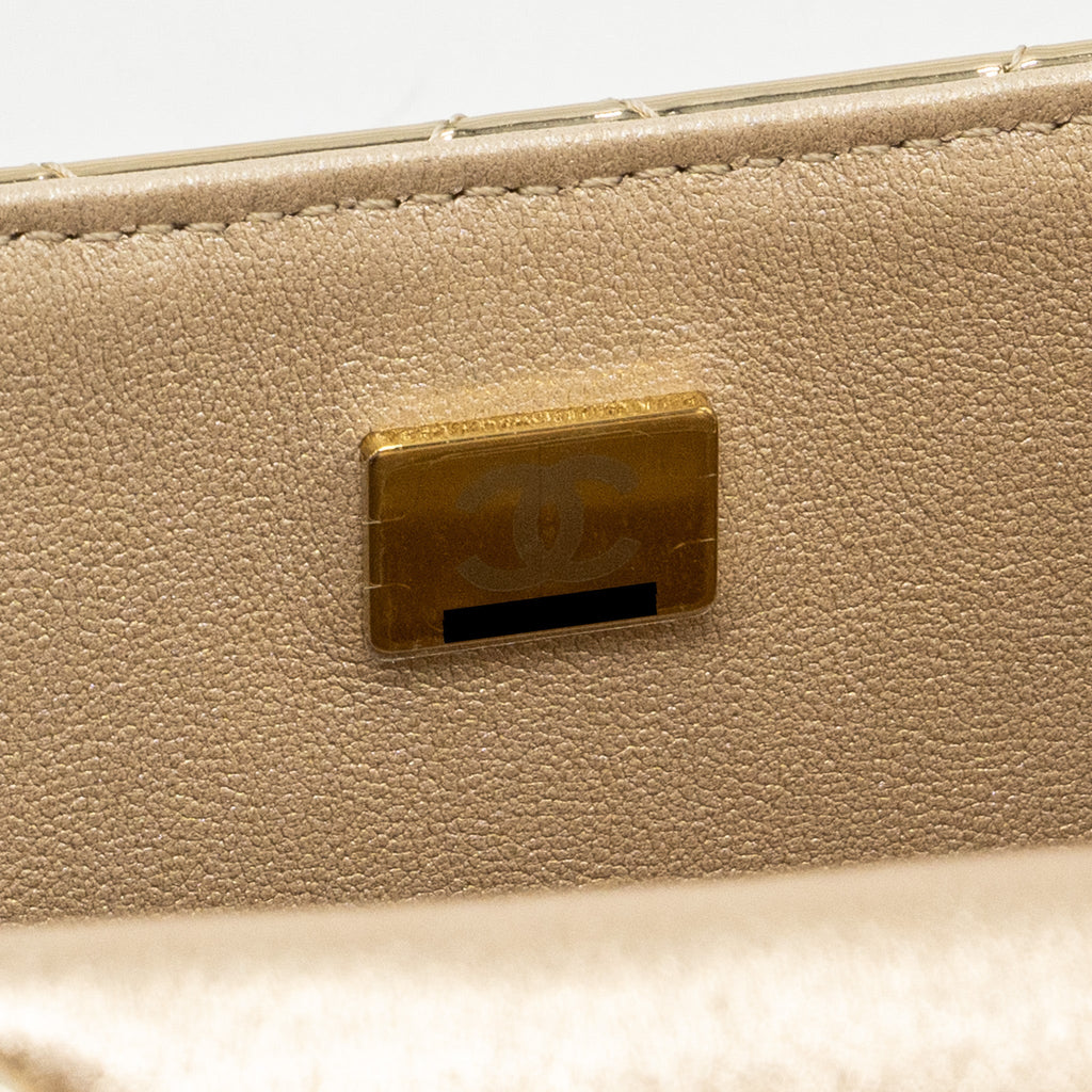 chanel-24c-backpack-with-star-patent-leather-gold-lghw-microchip