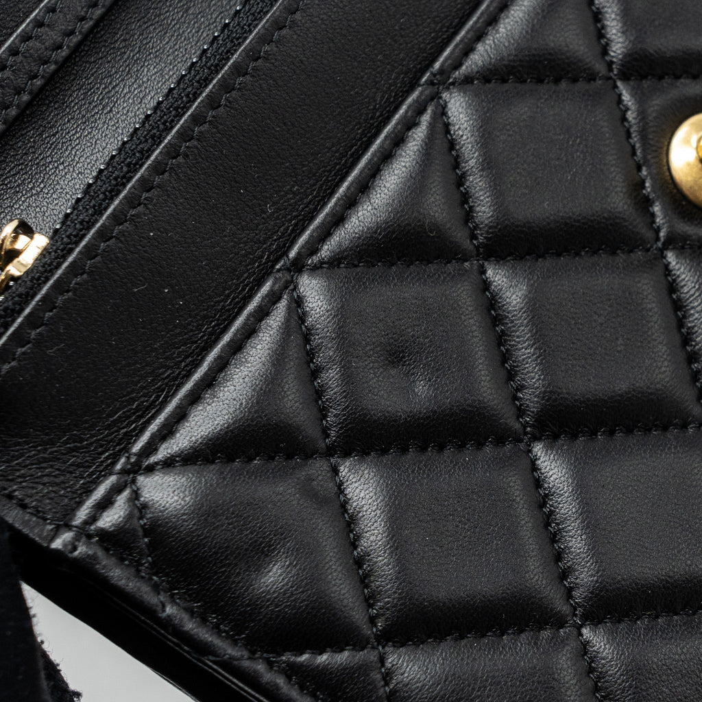 chanel-pearl-crush-wallet-on-chain-lambskin-black-ghw-microchip-10