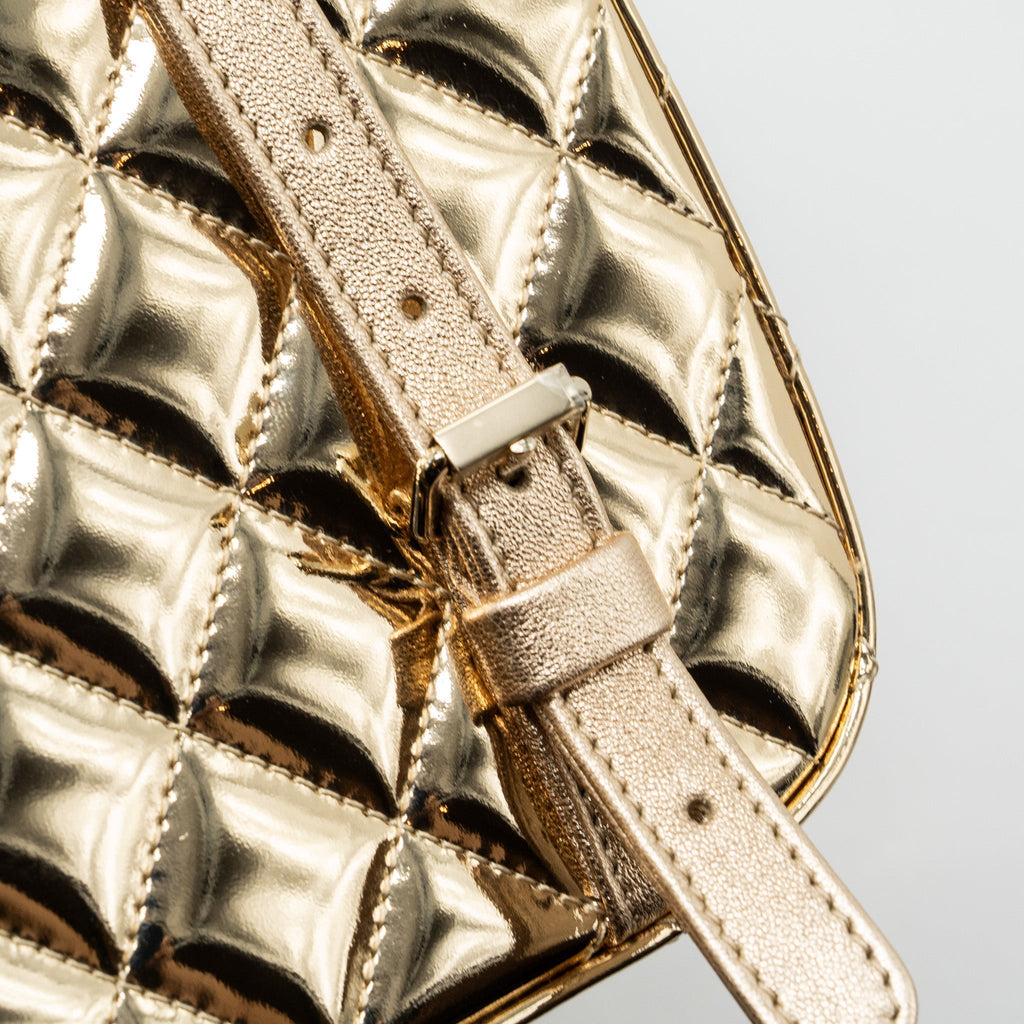 chanel-24c-backpack-with-star-patent-leather-gold-lghw-microchip