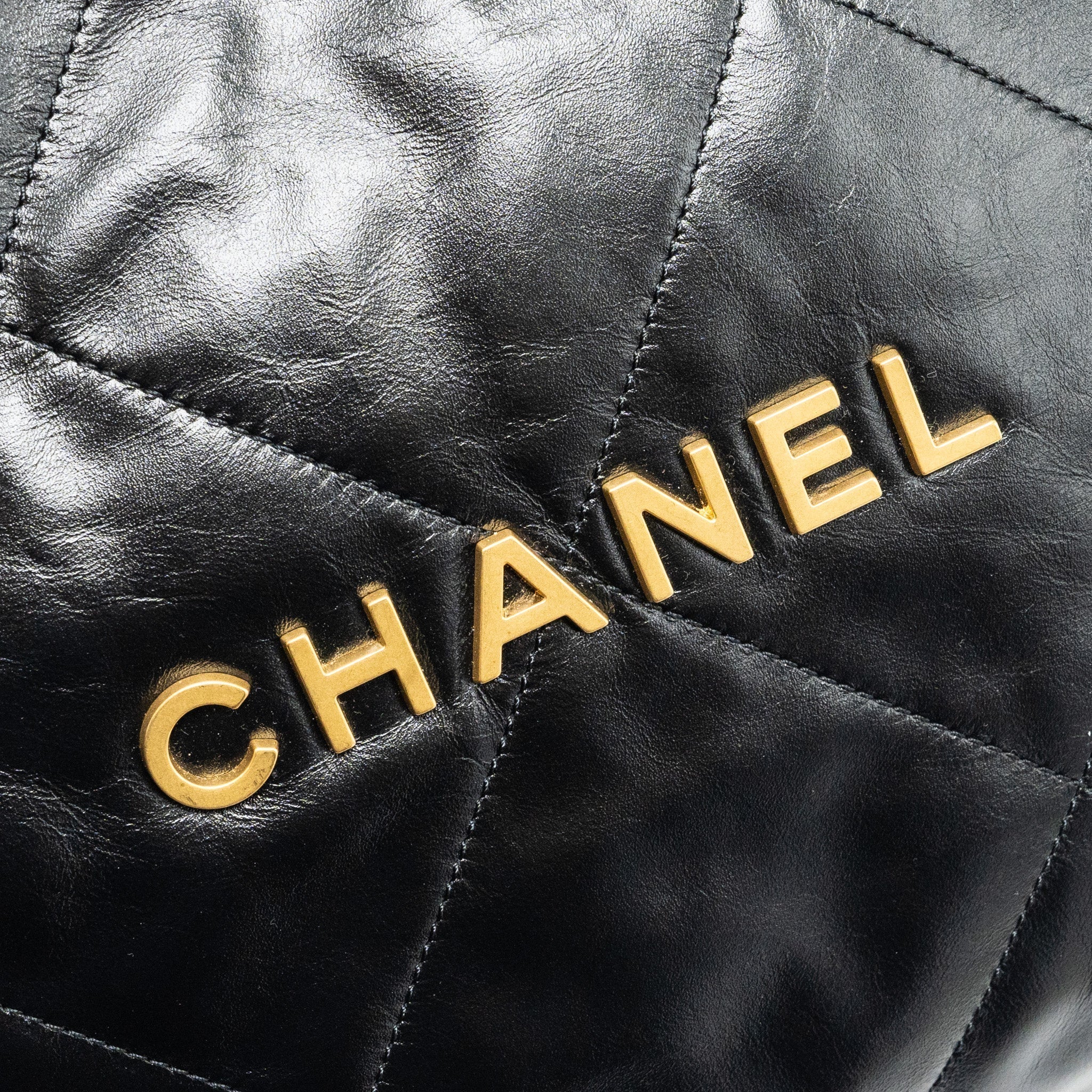 chanel-medium-22-bag-shiny-calfskin-black-ghw-copy