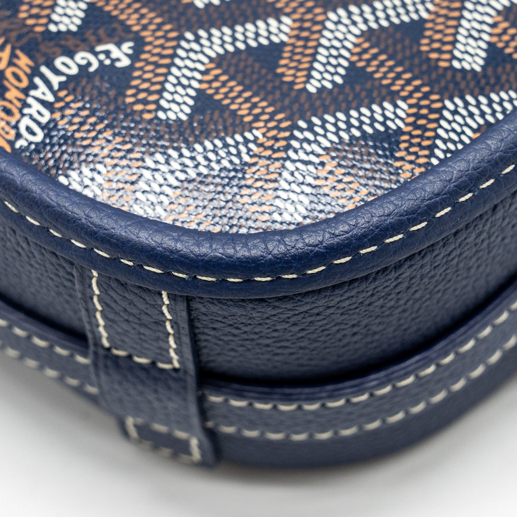 goyard-belvedere-pm-messenger-bag-goyardine-canvas-navy-shw