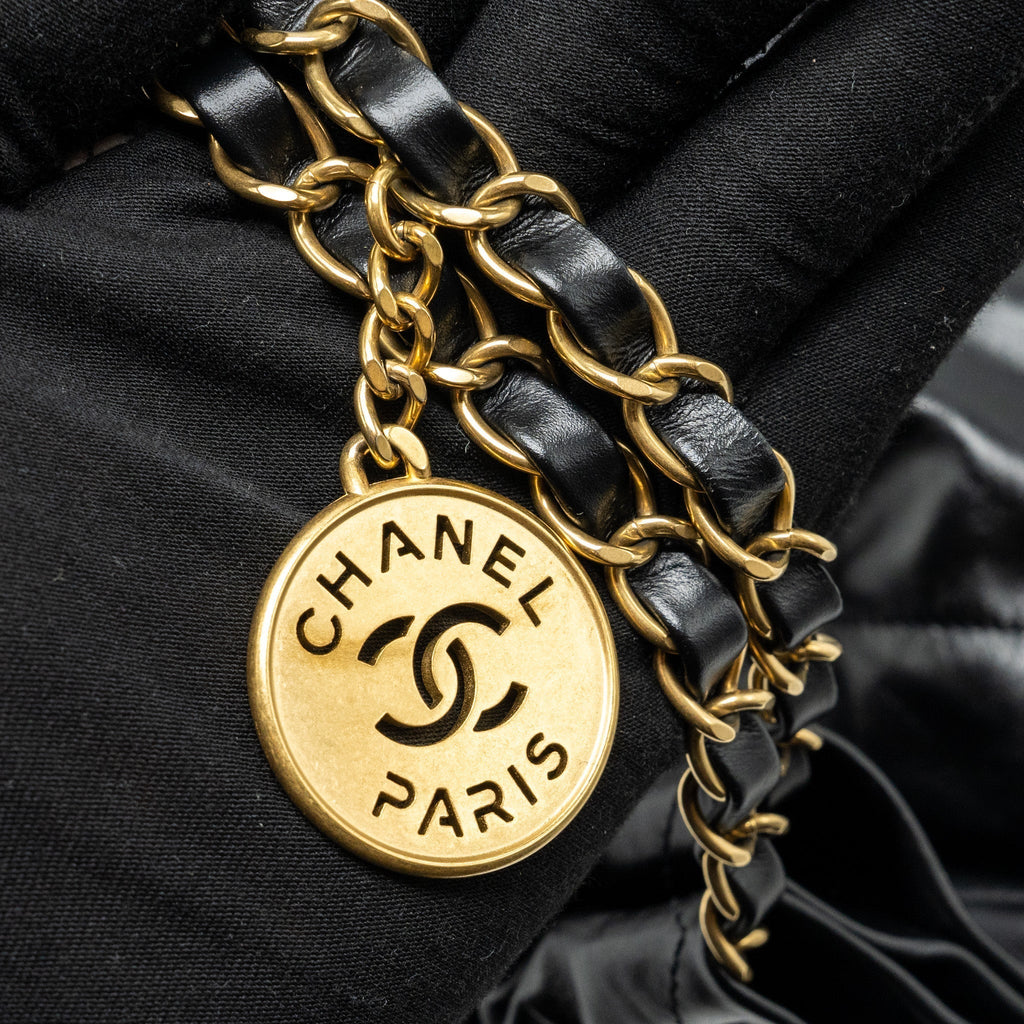 chanel-medium-22-bag-shiny-calfskin-black-ghw-copy