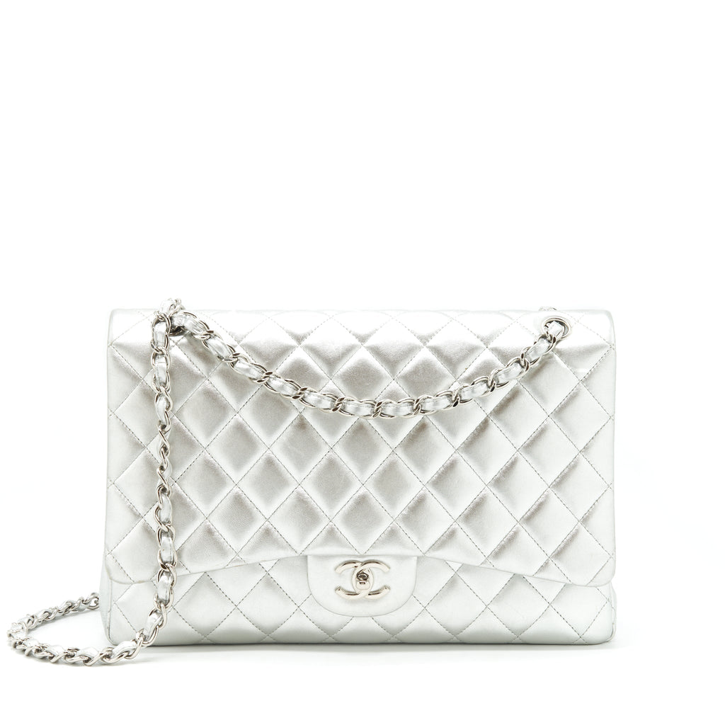 chanel-maxi-classic-double-flap-bag-lambskin-sliver-shw