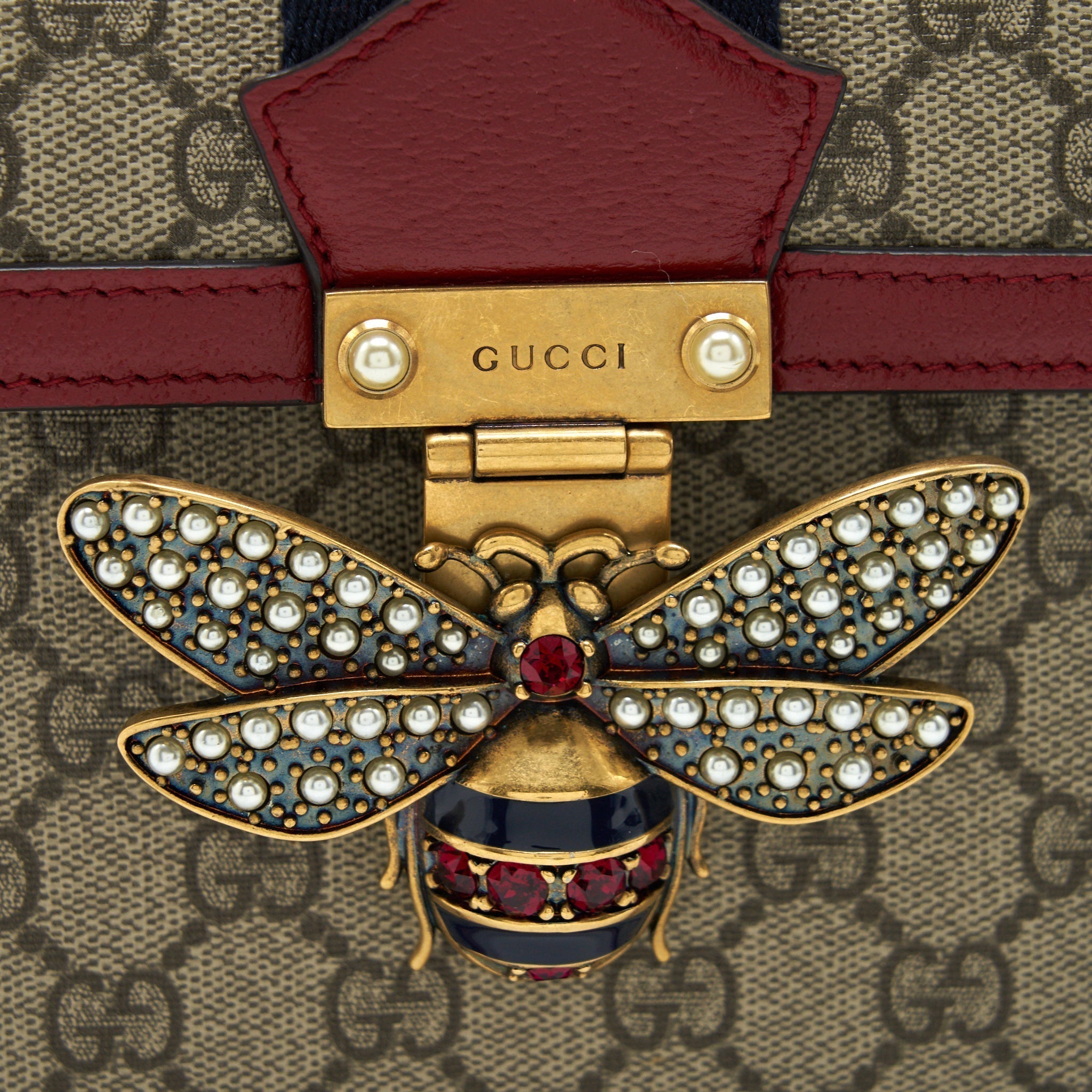 gucci-queen-margaret-top-handle-bag-red-monogram