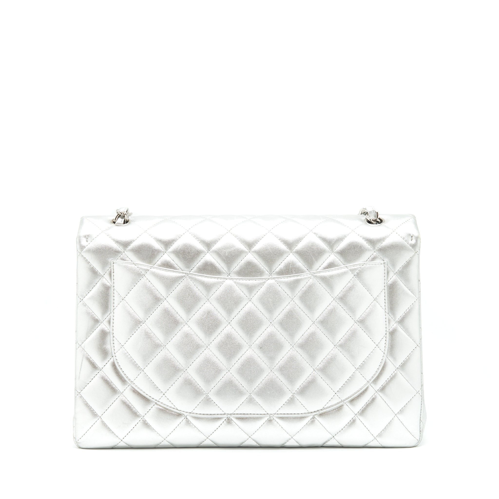 chanel-maxi-classic-double-flap-bag-lambskin-sliver-shw