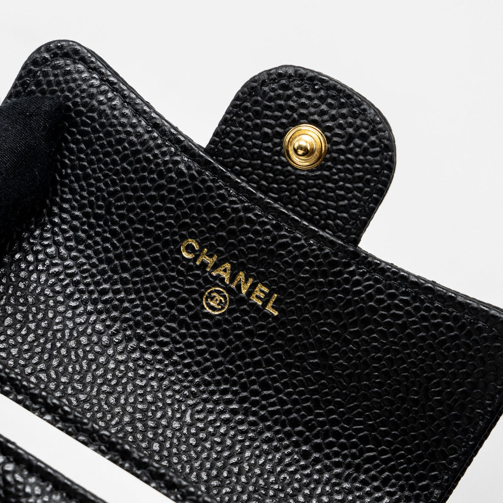 chanel-classic-flap-card-holder-caviar-black-ghw-microchip-3