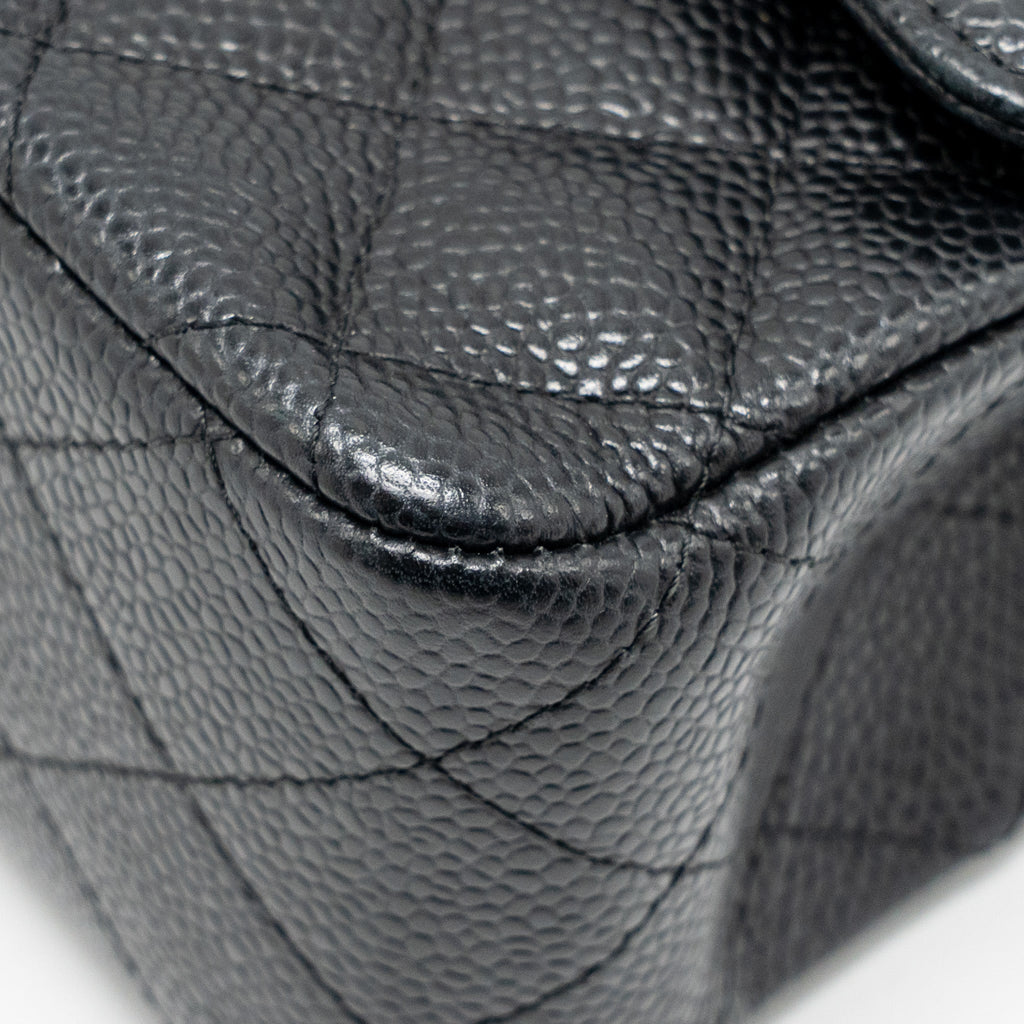 chanel-medium-classic-double-flap-bag-caviar-black-shw-13