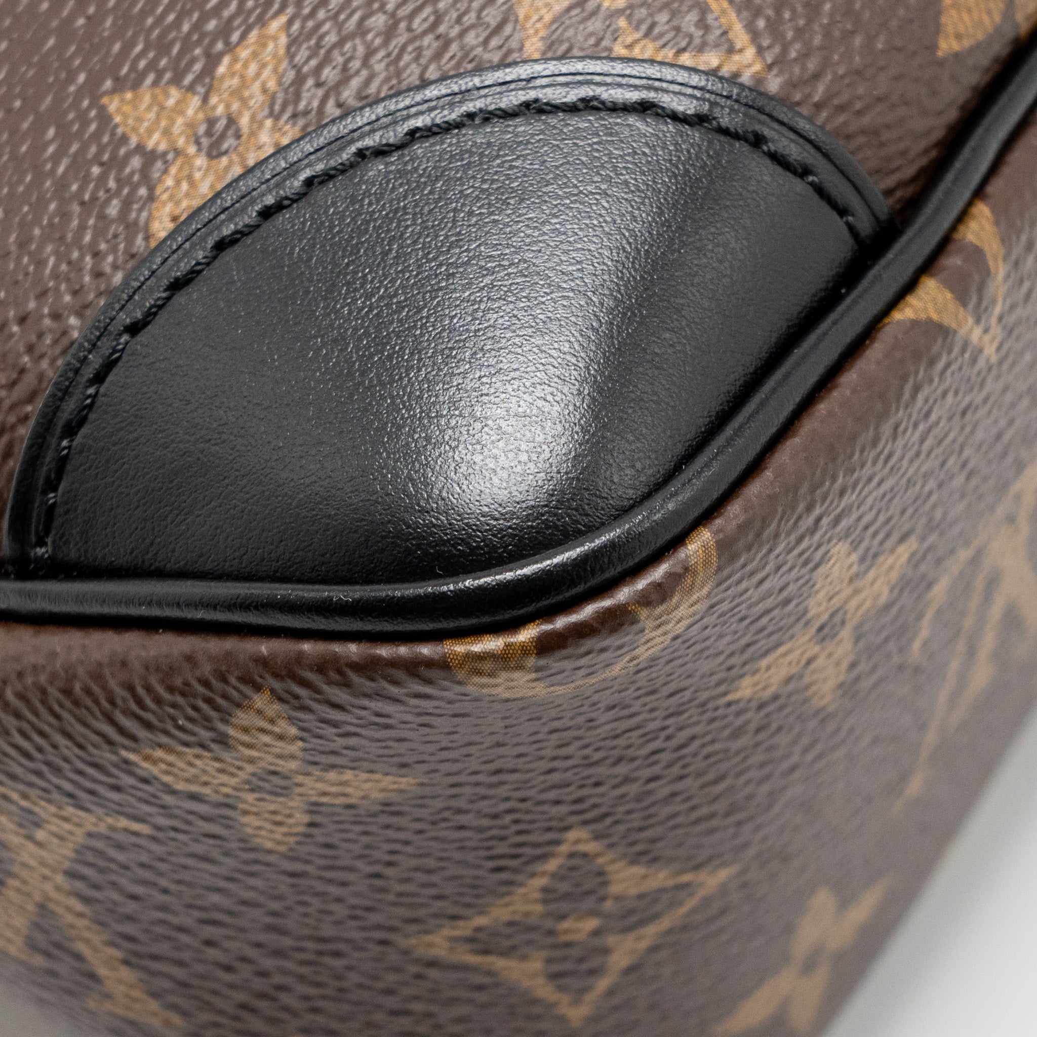 louis-vuitton-odeon-pm-bag-monogram-canvas-black-ghw-1