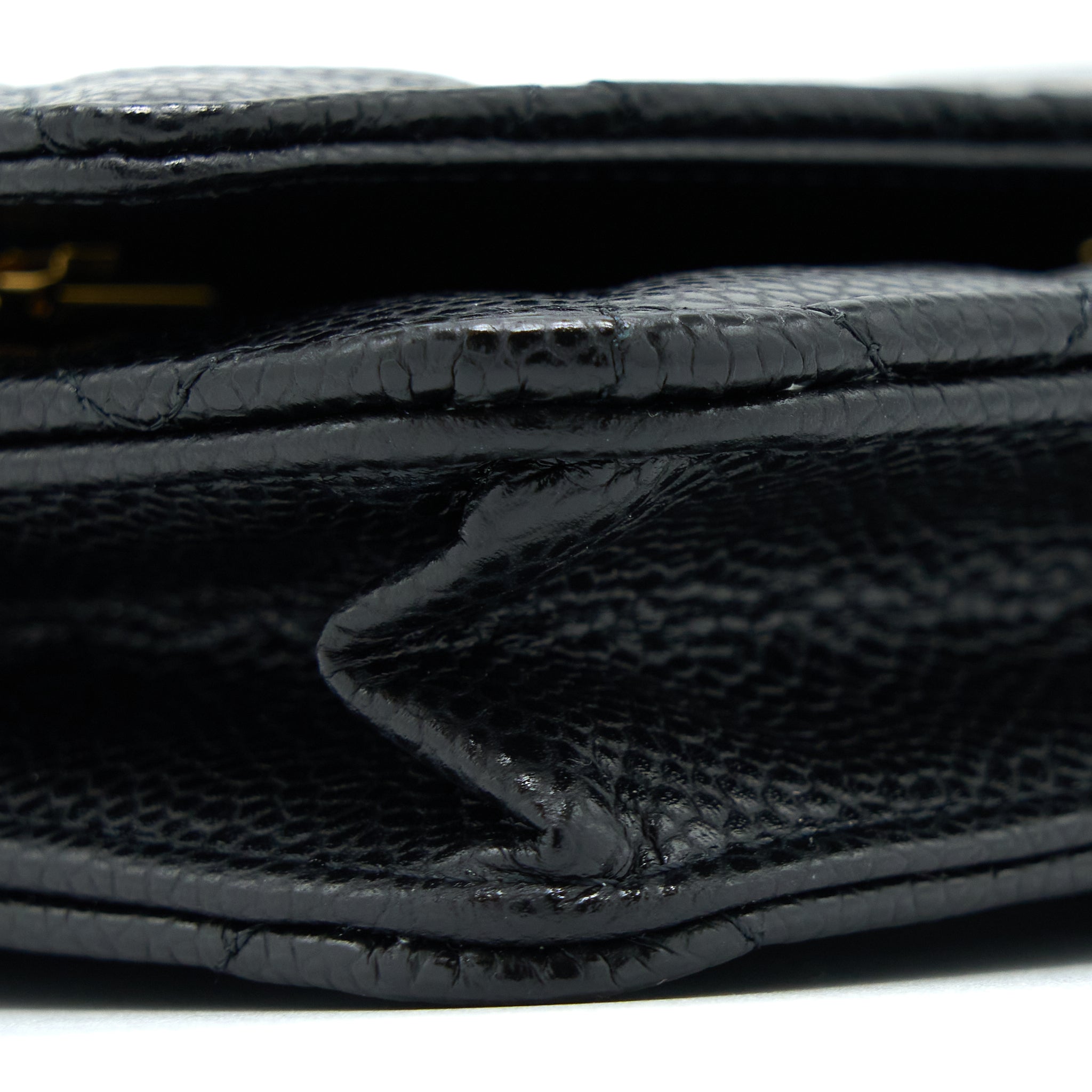 chanel-classic-wallet-on-chain-caviar-black-ghw-microchip-17