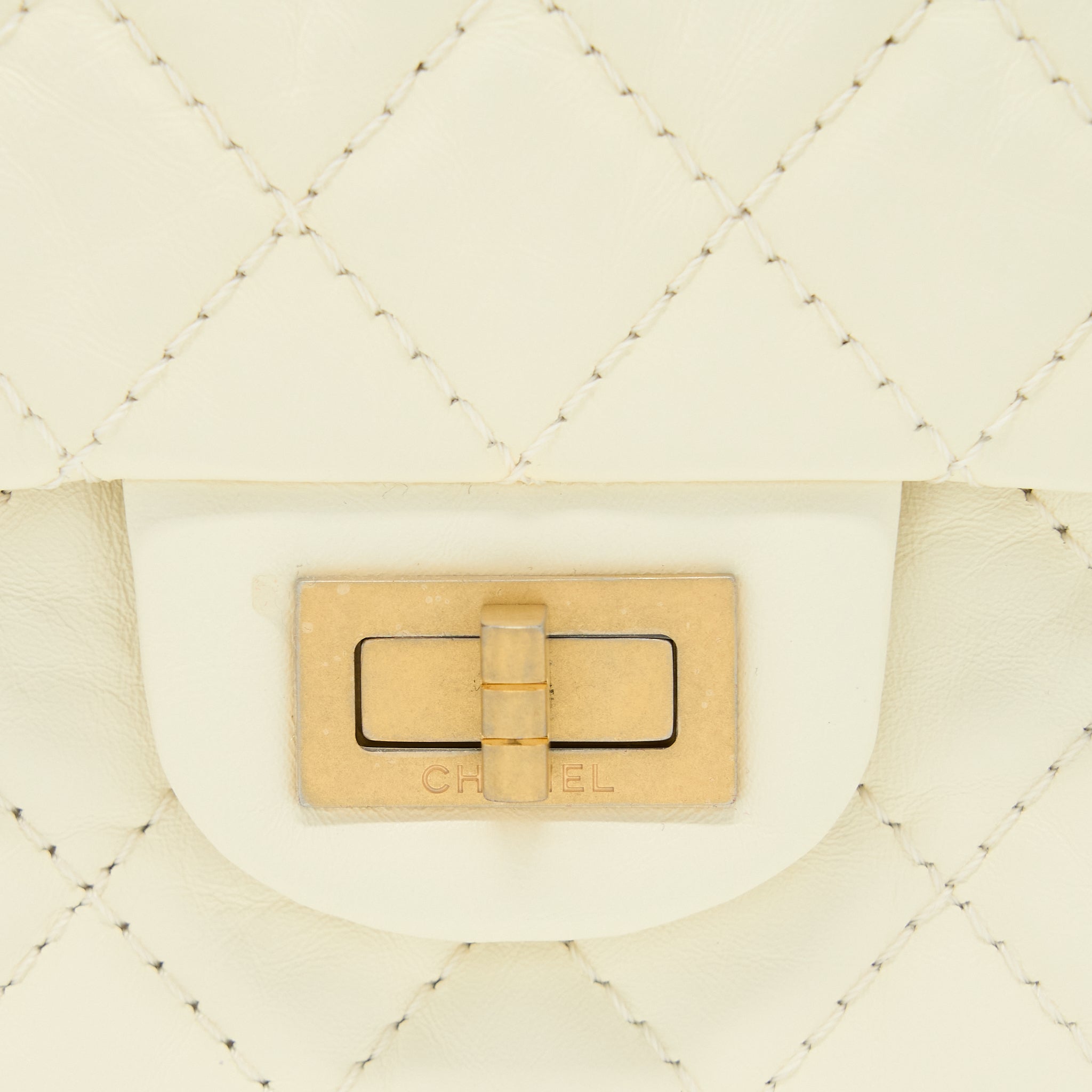 chanel-20a-mini-2-55-reissue-flap-bag-aged-calfskin-creamy-white-brushed-ghw