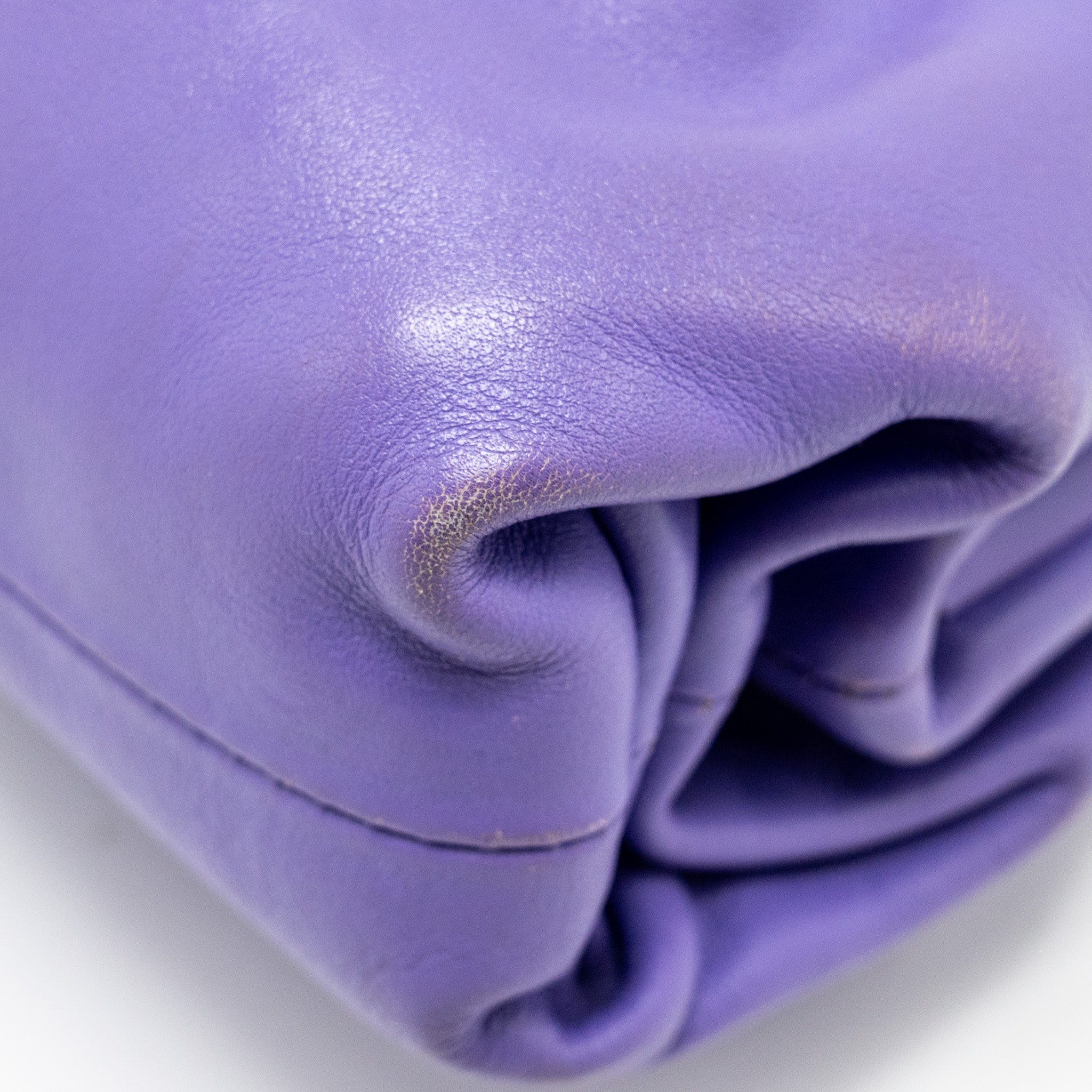 bottega-veneta-mini-pouch-calfskin-purple-shw-copy