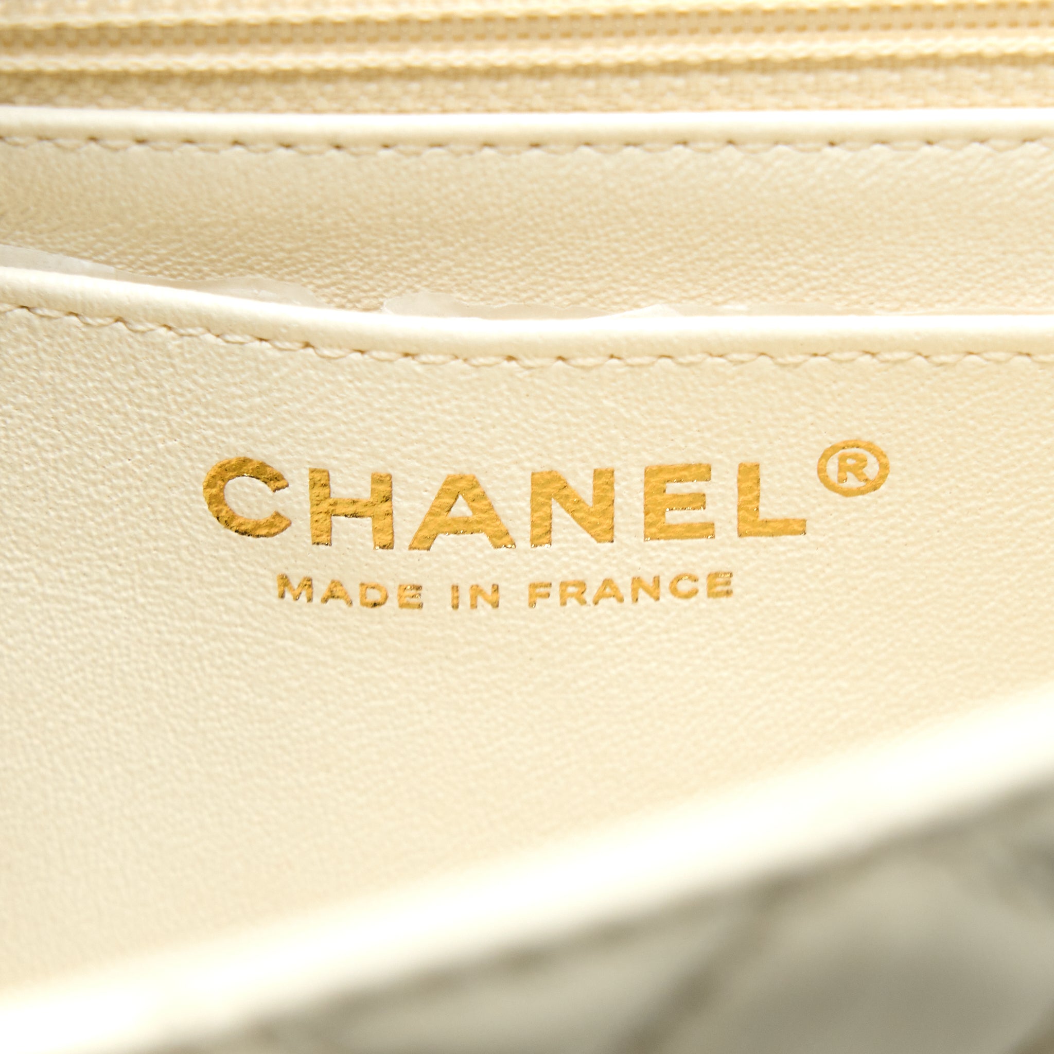 chanel-20a-mini-2-55-reissue-flap-bag-aged-calfskin-creamy-white-brushed-ghw