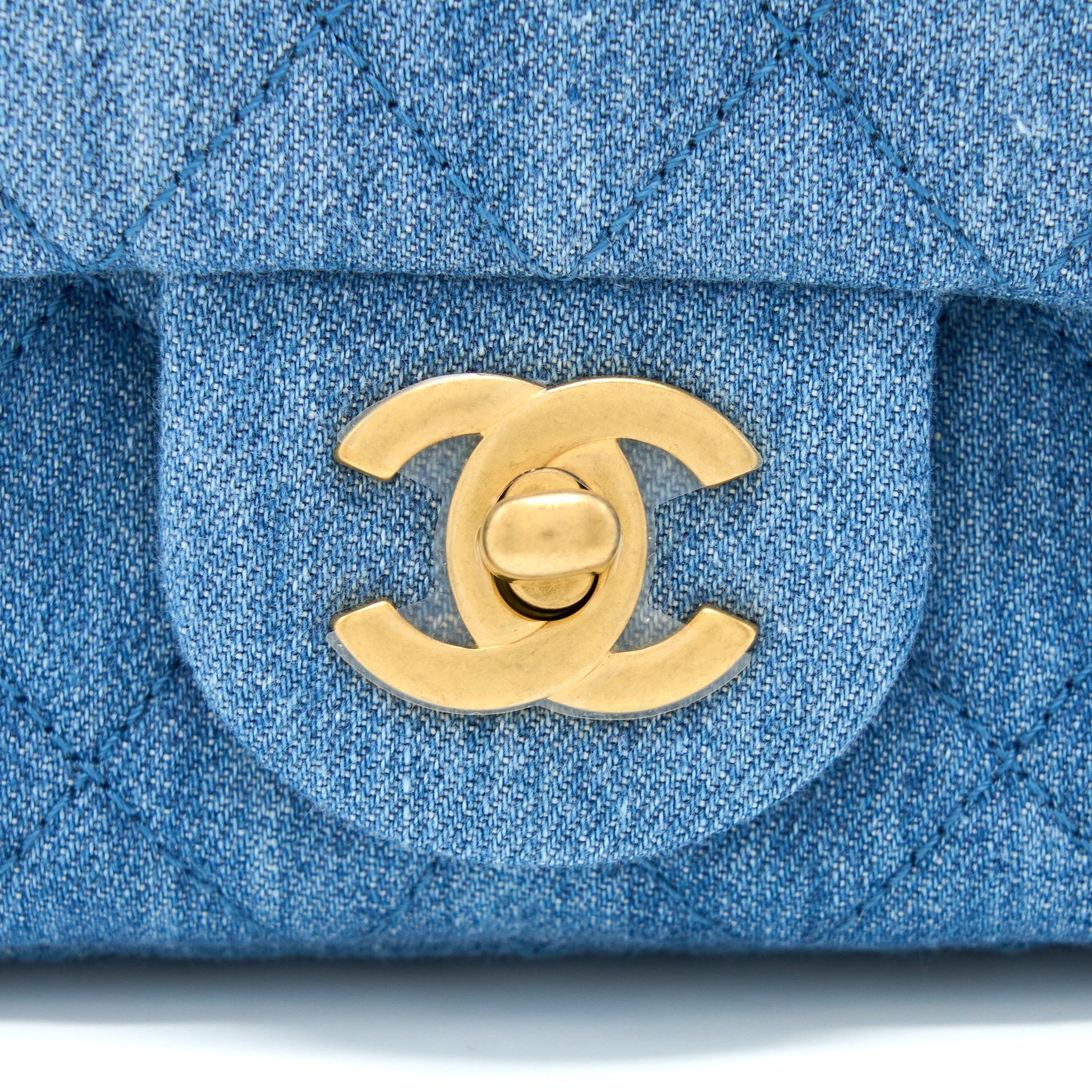 chanel-pearl-crush-mini-square-flap-bag-denim-ghw-microchip-1