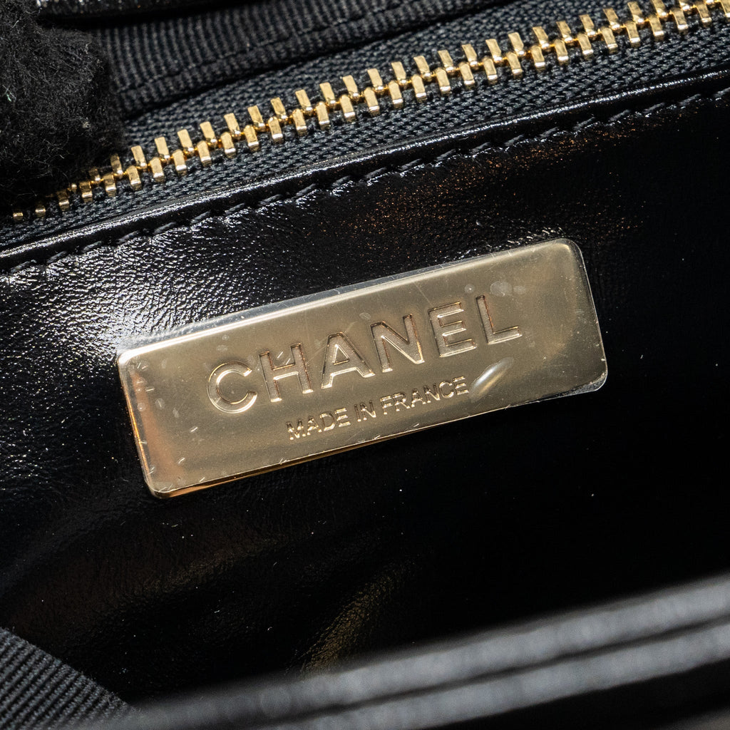 chanel-23c-mini-31-bag-shiny-calfskin-black-lghw-microchip
