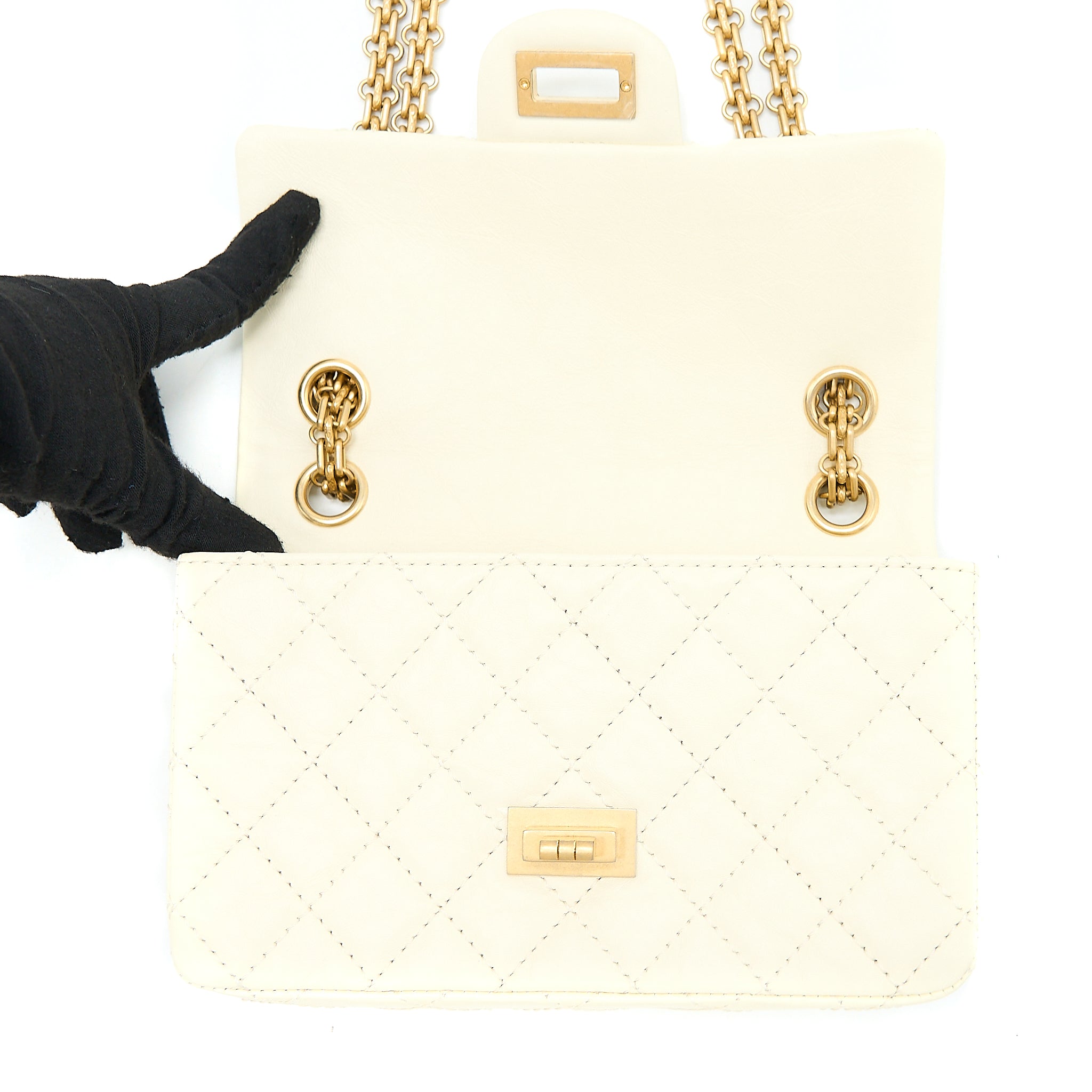chanel-20a-mini-2-55-reissue-flap-bag-aged-calfskin-creamy-white-brushed-ghw