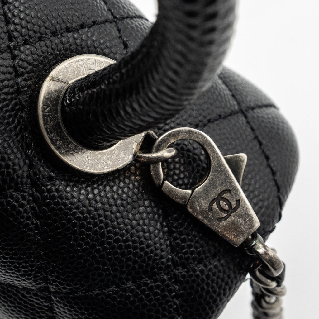 chanel-small-coco-handle-caviar-black-lghw-microchip-9