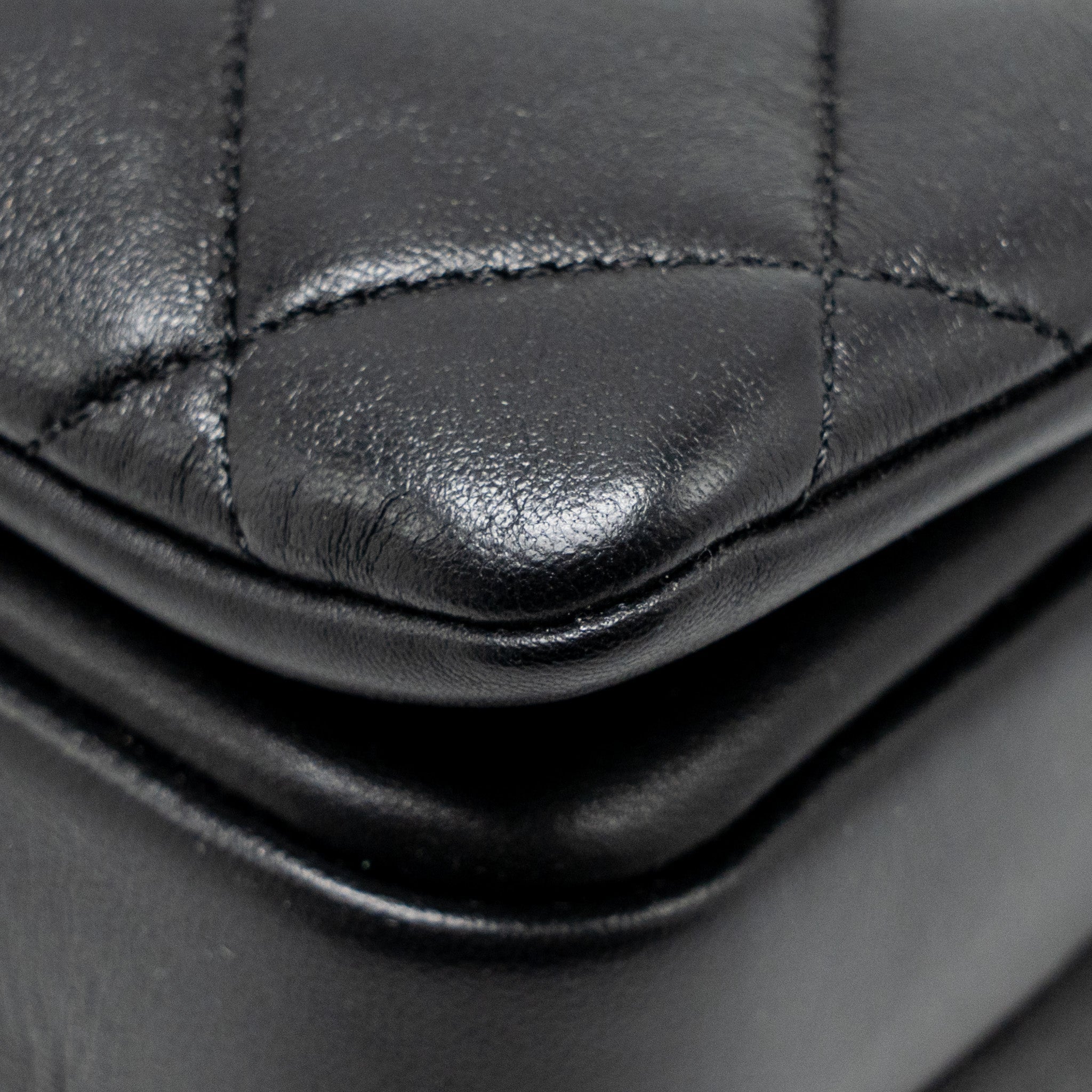 chanel-top-handle-trendy-cc-flap-bag-lambskin-black-lghw-copy-1