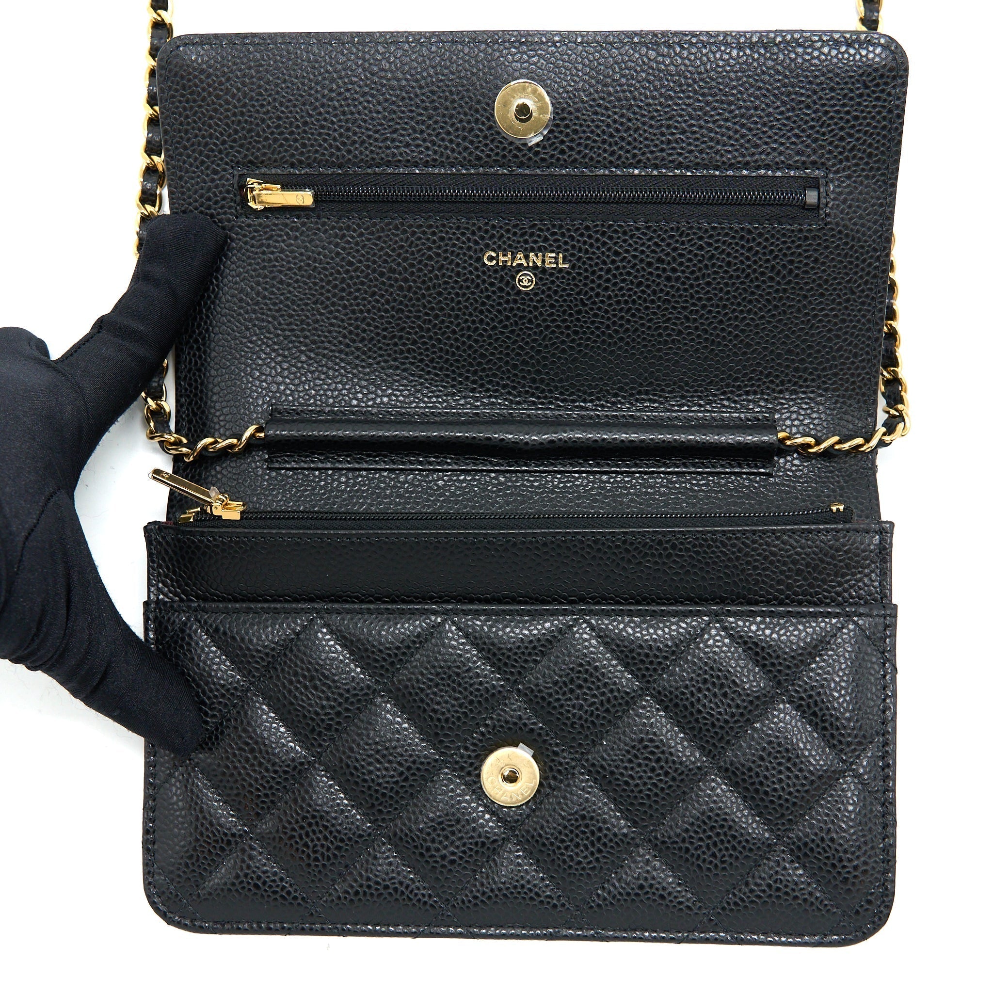 chanel-classic-wallet-on-chain-caviar-black-ghw-microchip-17