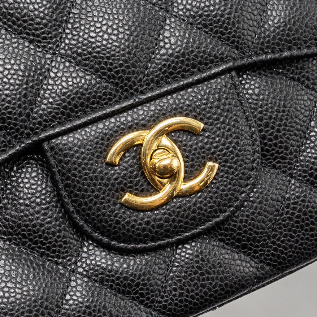 chanel-classic-jumbo-single-flap-bag-caviar-black-ghw
