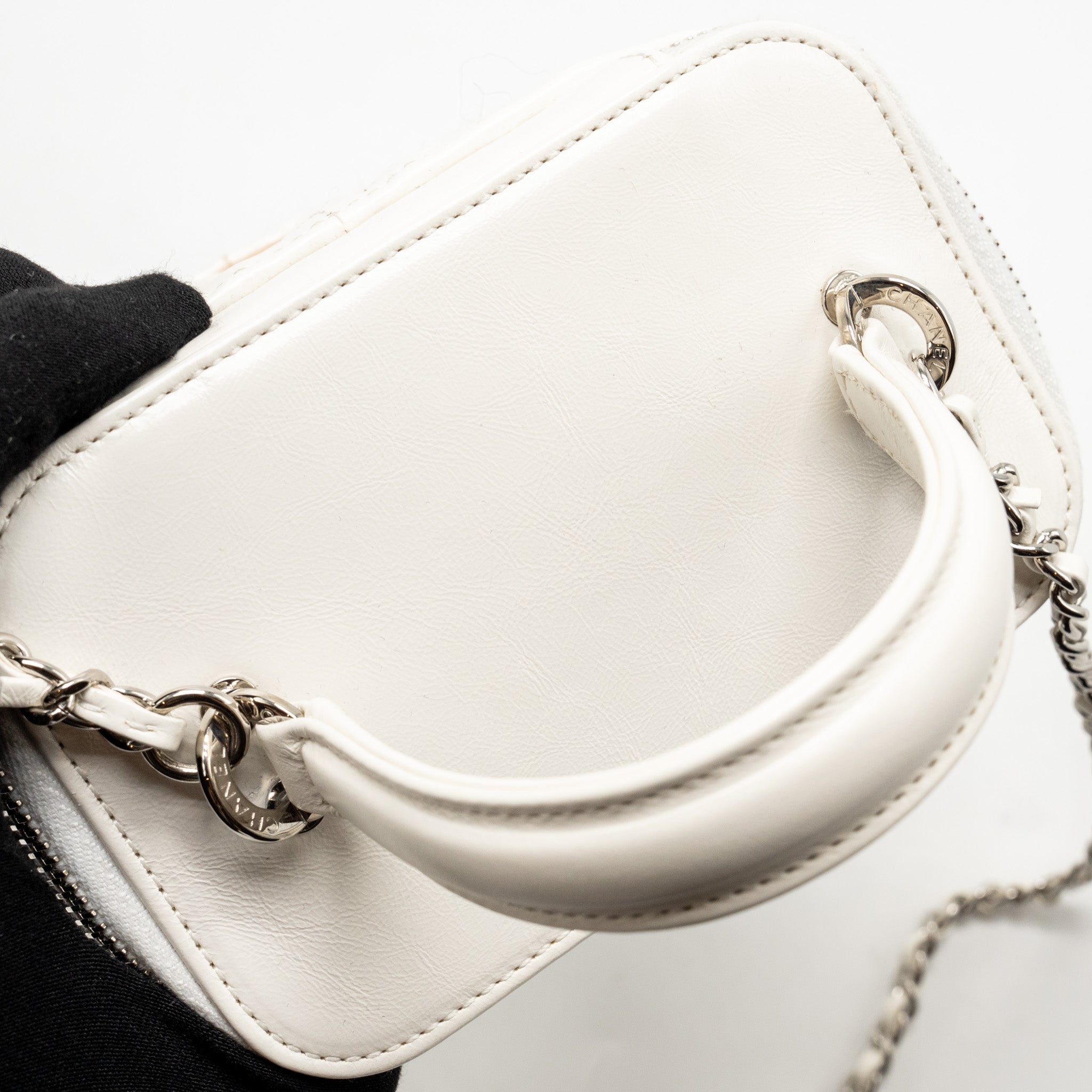 chanel-top-handle-vanity-case-bag-calfskin-raffia-white-shw-copy
