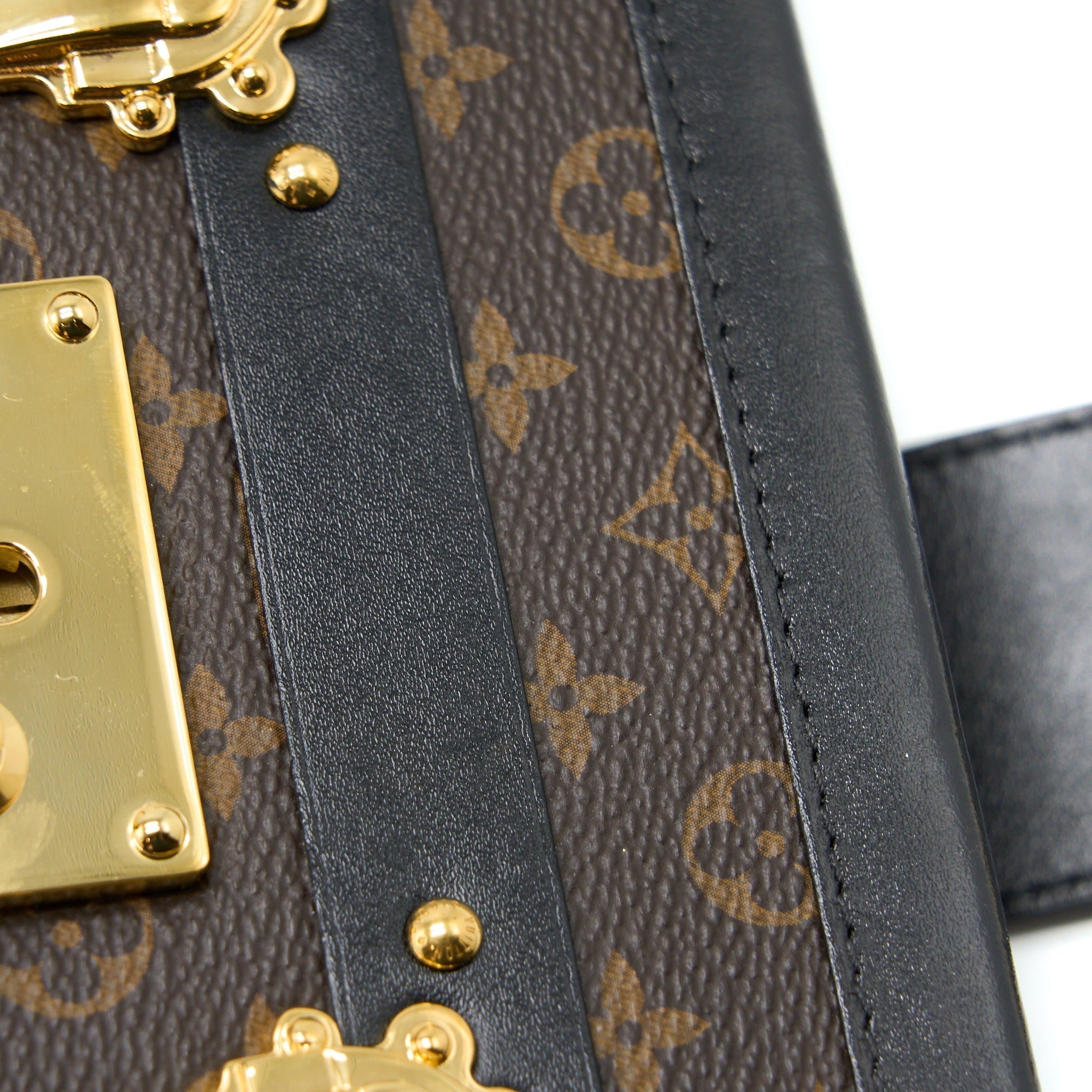 louis-vuitton-petite-malle-monogram-canvas-ghw-3