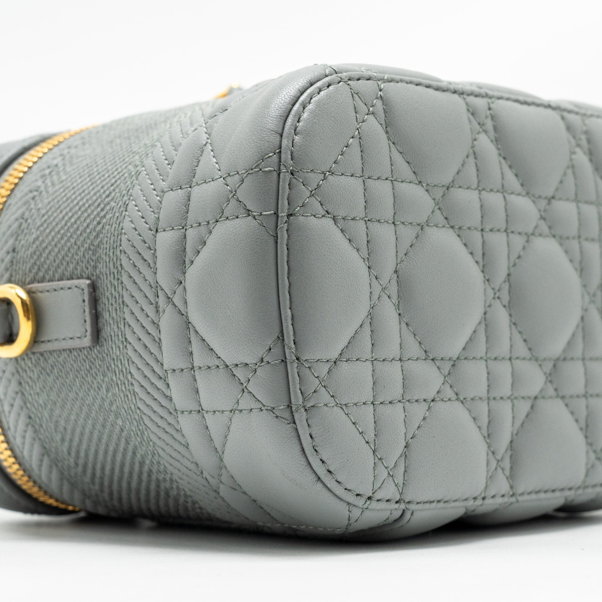 dior-small-diortravel-vanity-case-cannage-lambskin-grey-ghw-copy-1
