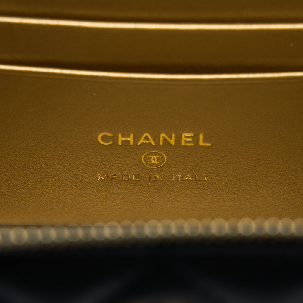 chanel-22a-pearl-crush-long-vanity-with-chain-lambskin-black-ghw-1