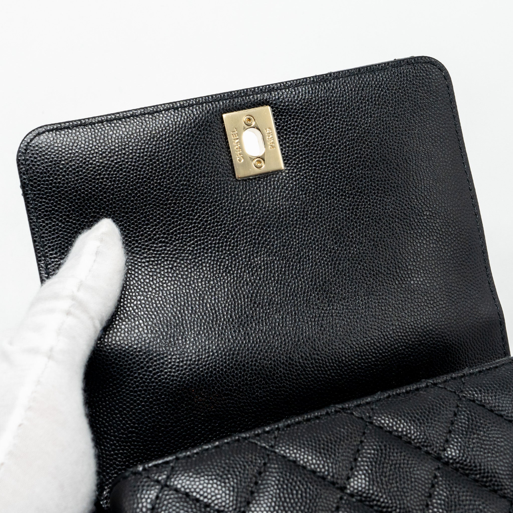 chanel-medium-classic-double-flap-bag-caviar-black-ghw-19