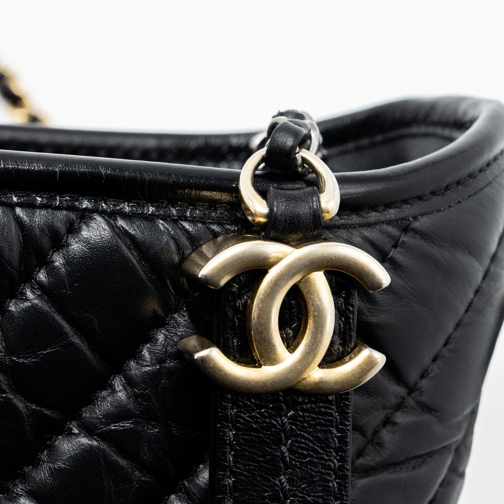 chanel-chevron-small-gabrielle-hobo-bag-calfskin-black-multicolor-hardware