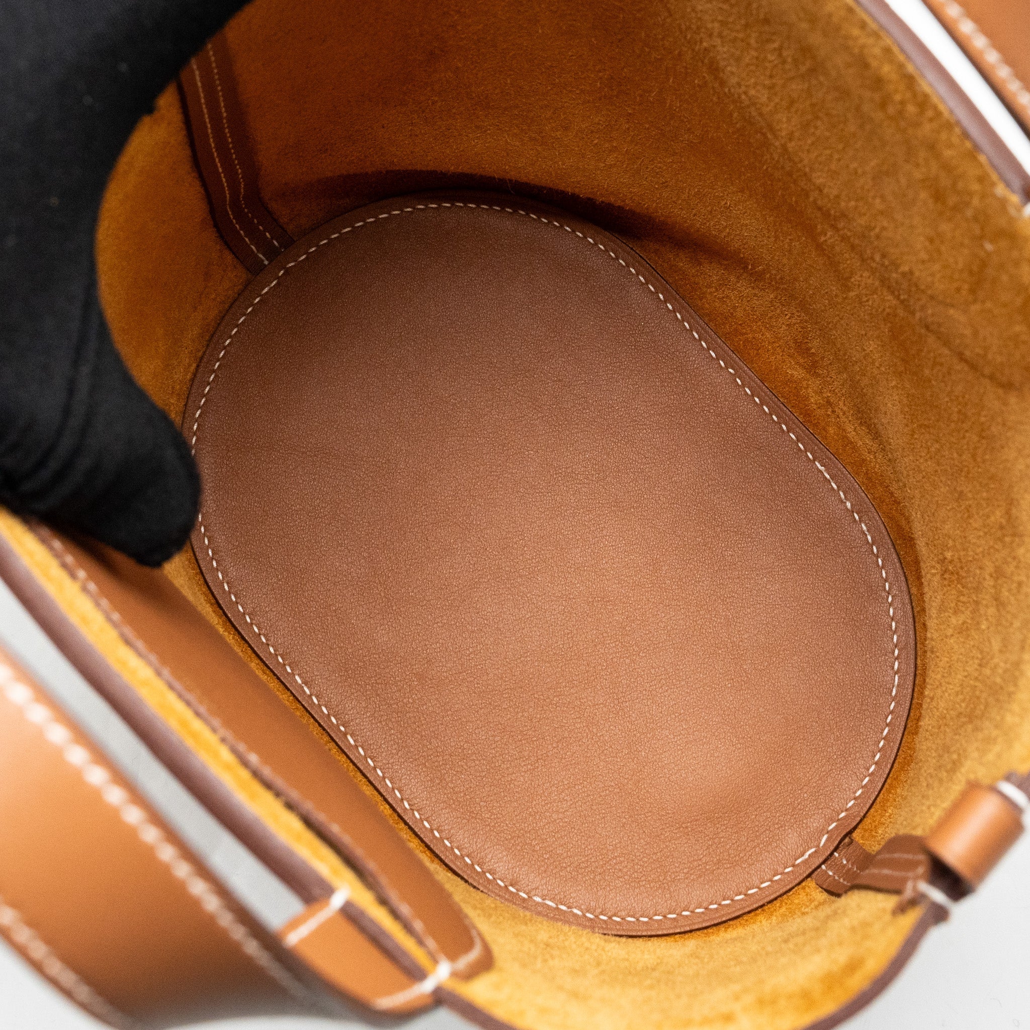 hermes-in-the-loop-18-clemence-gold-ghw-stamp-b-copy-1