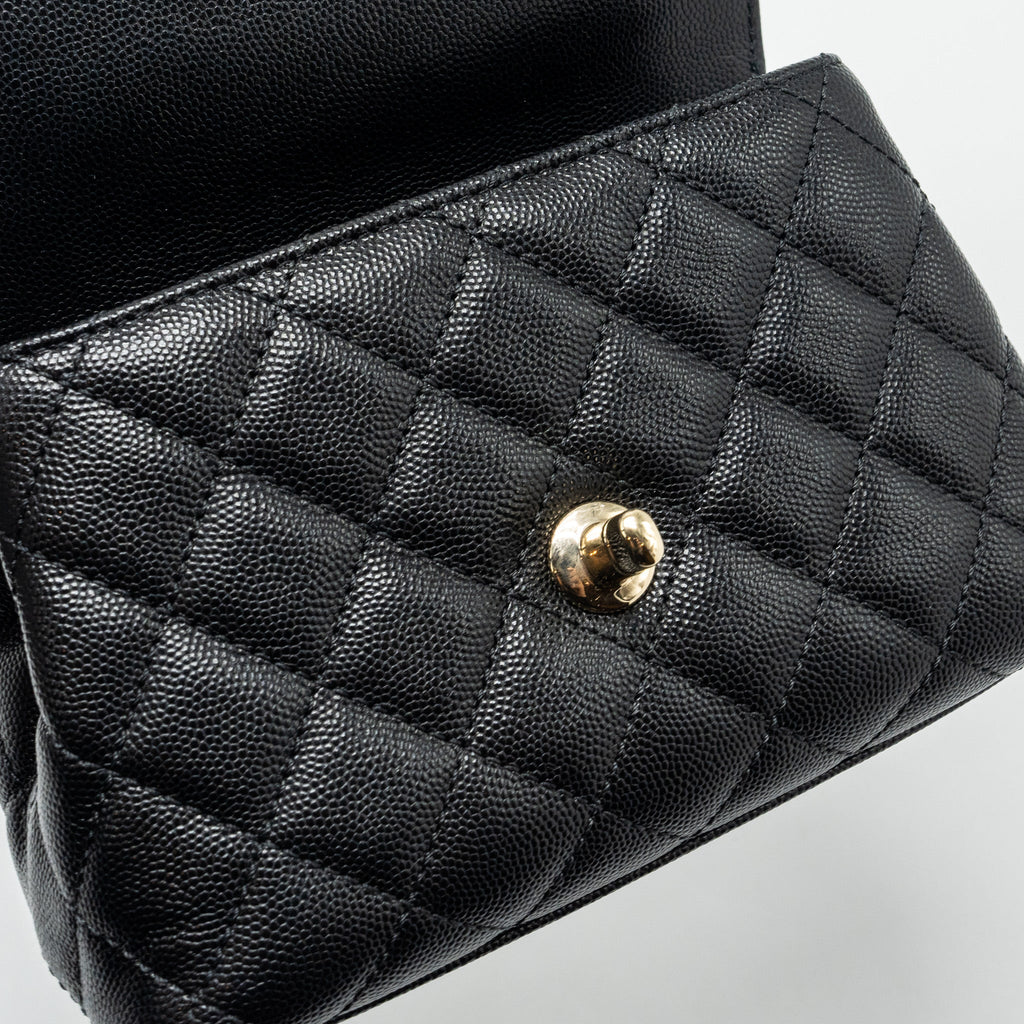 chanel-medium-classic-double-flap-bag-caviar-black-ghw-19