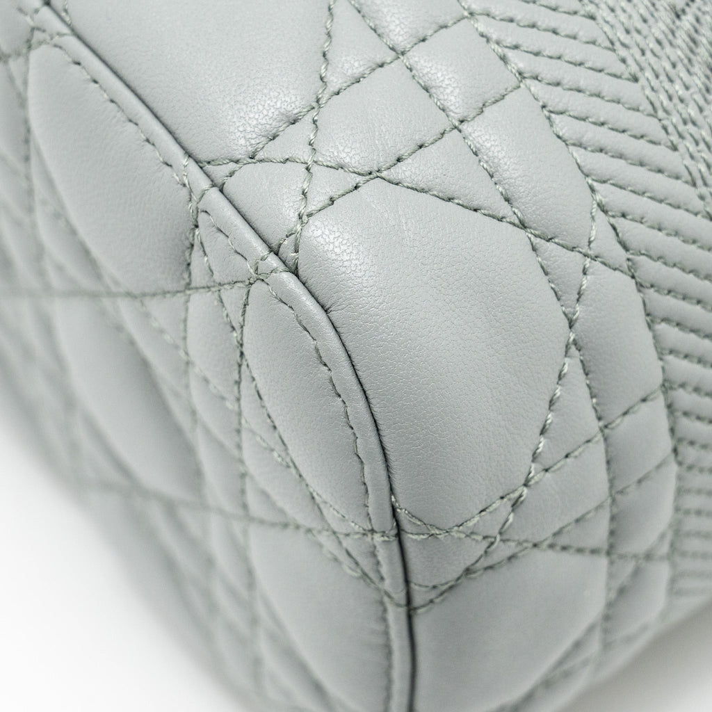 dior-small-diortravel-vanity-case-cannage-lambskin-grey-ghw-copy-1