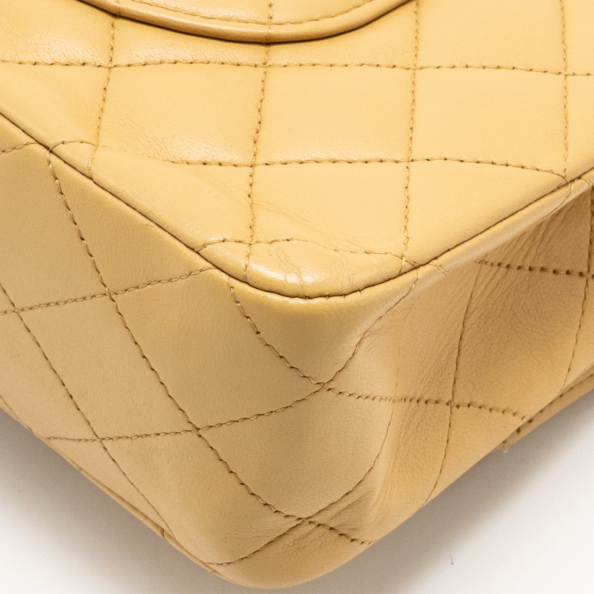 chanel-medium-classic-double-flap-bag-lambskin-beige-ghw