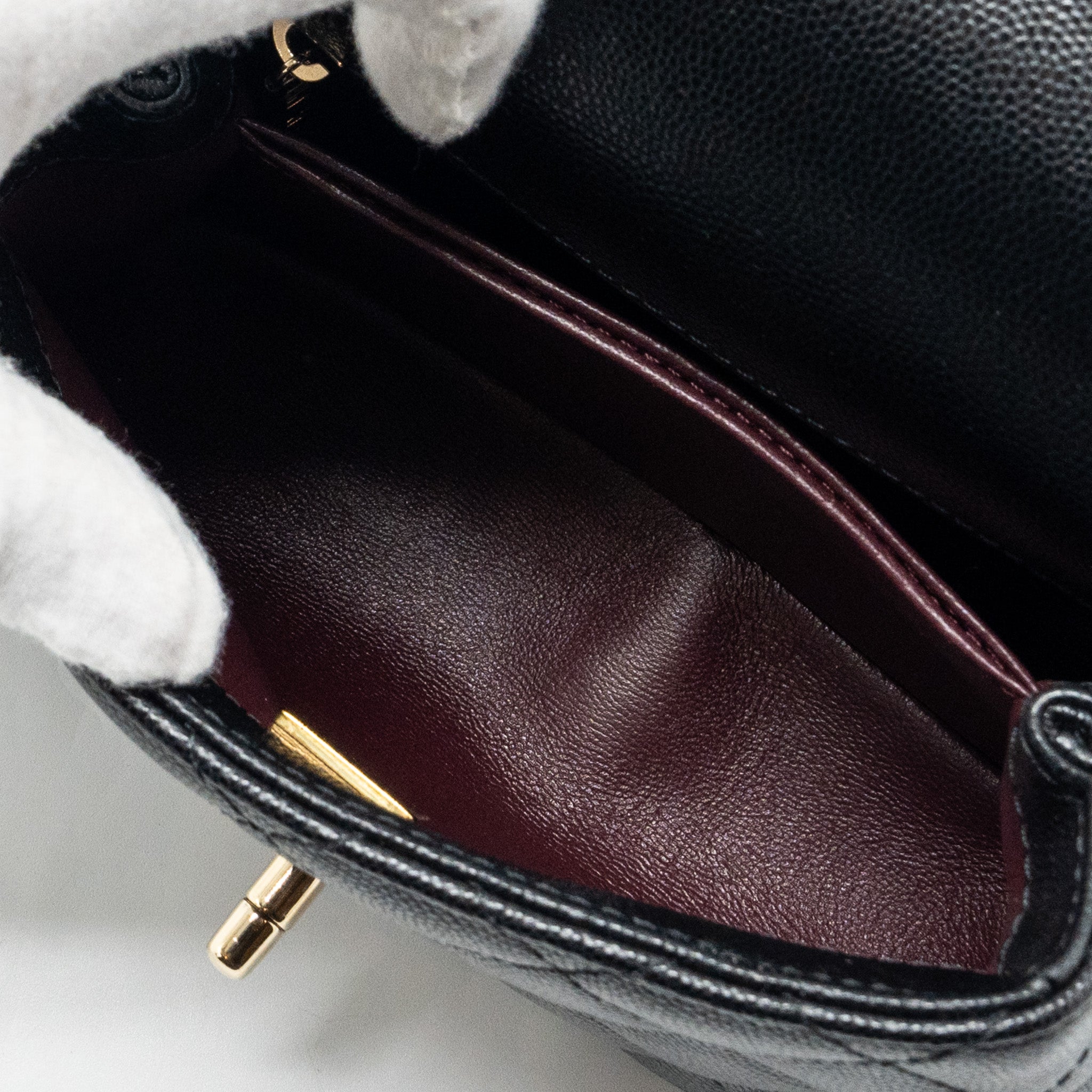chanel-medium-classic-double-flap-bag-caviar-black-ghw-19