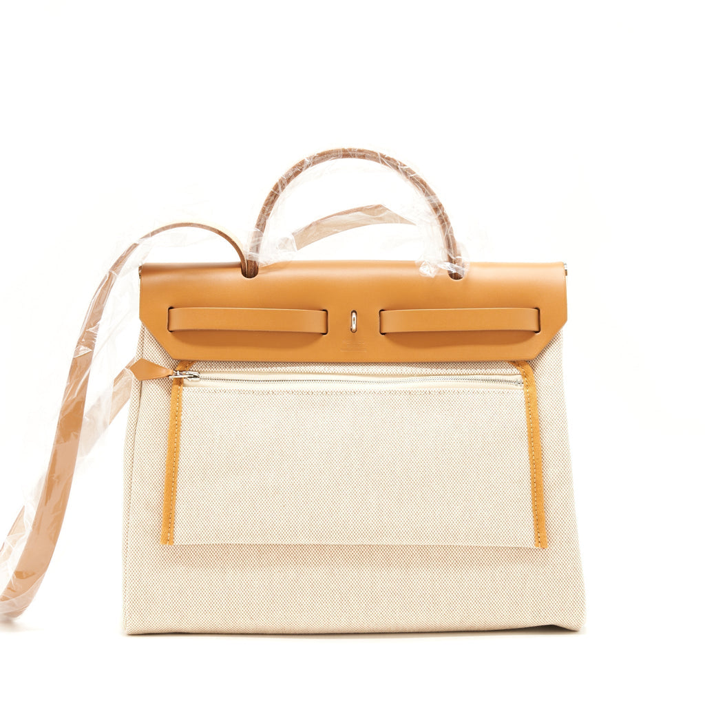 hermes-herbag-zip-31-toile-h-en-relief-brides-sable-ecru-beige-nat-sable-stamp-z