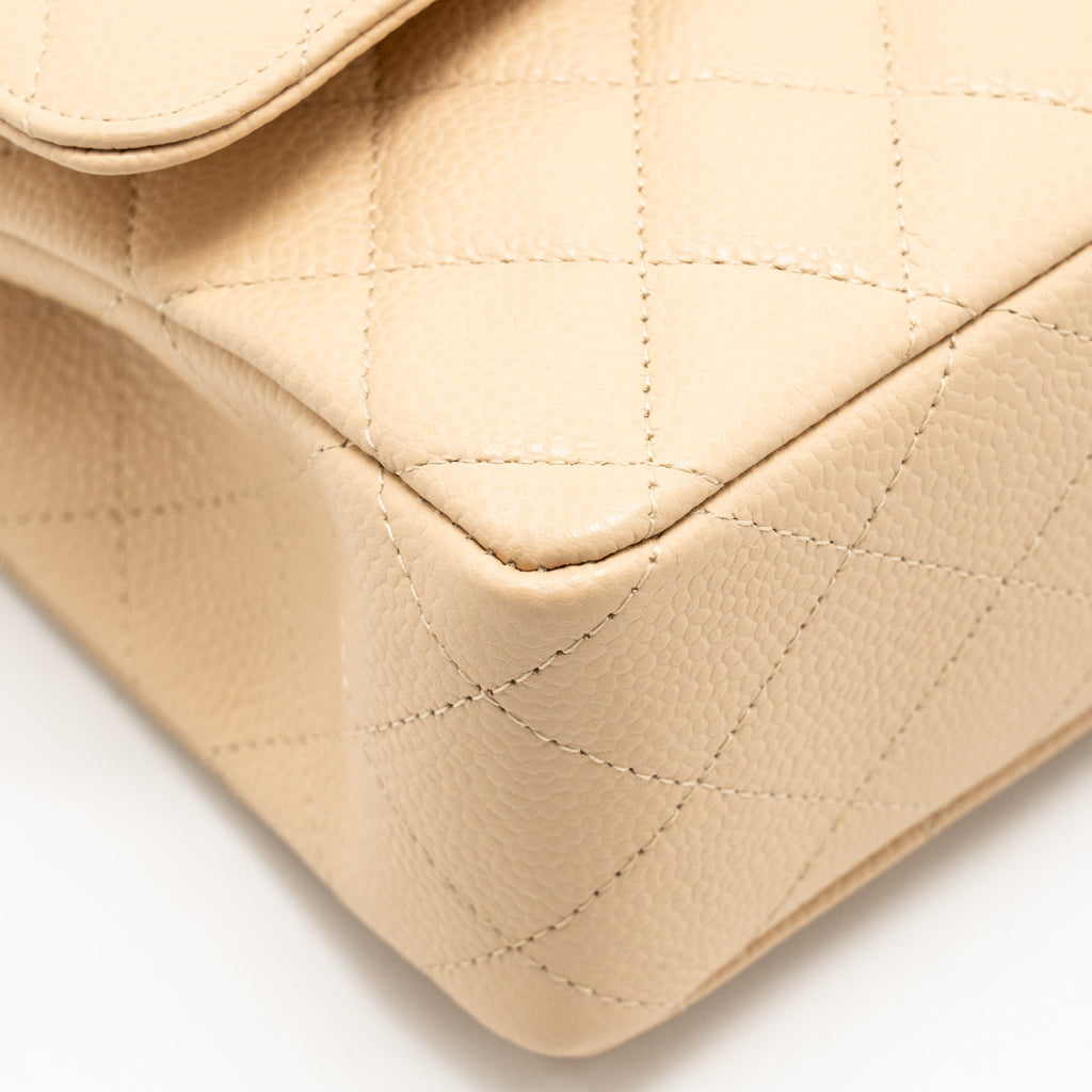 chanel-medium-classic-double-flap-caviar-beige-ghw