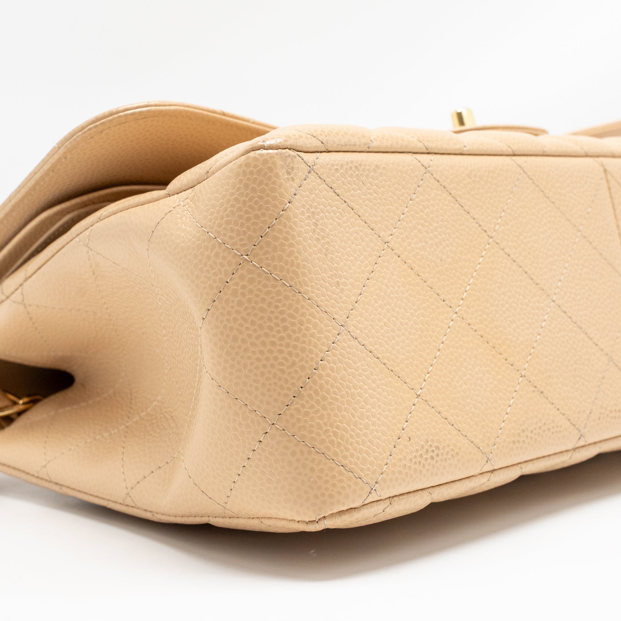 chanel-jumbo-classic-double-flap-bag-caviar-beige-ghw-microchip-1